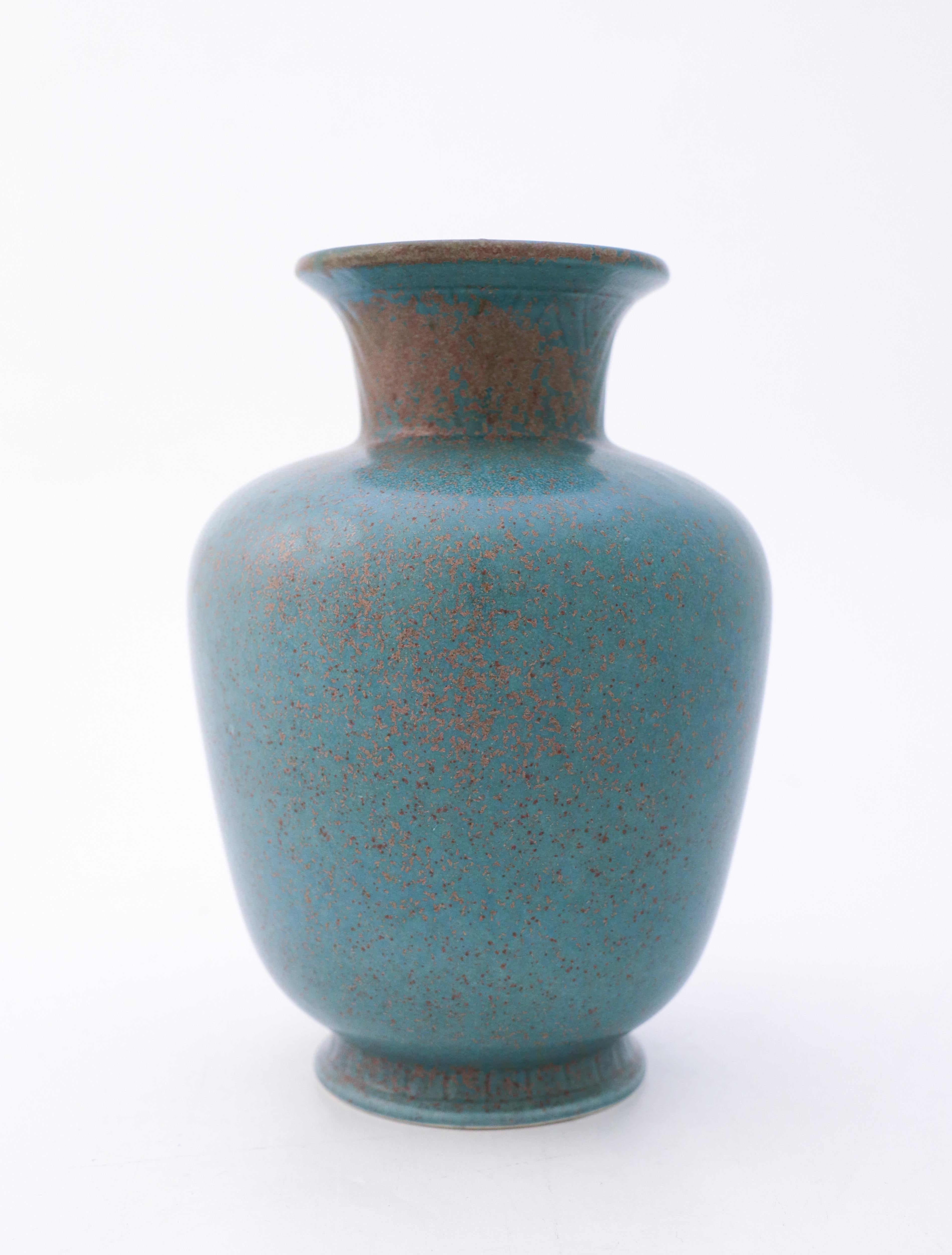 Green Ceramic Vase, Gunnar Nylund, Rörstrand, Scandinavian Midcentury Vintage For Sale 4