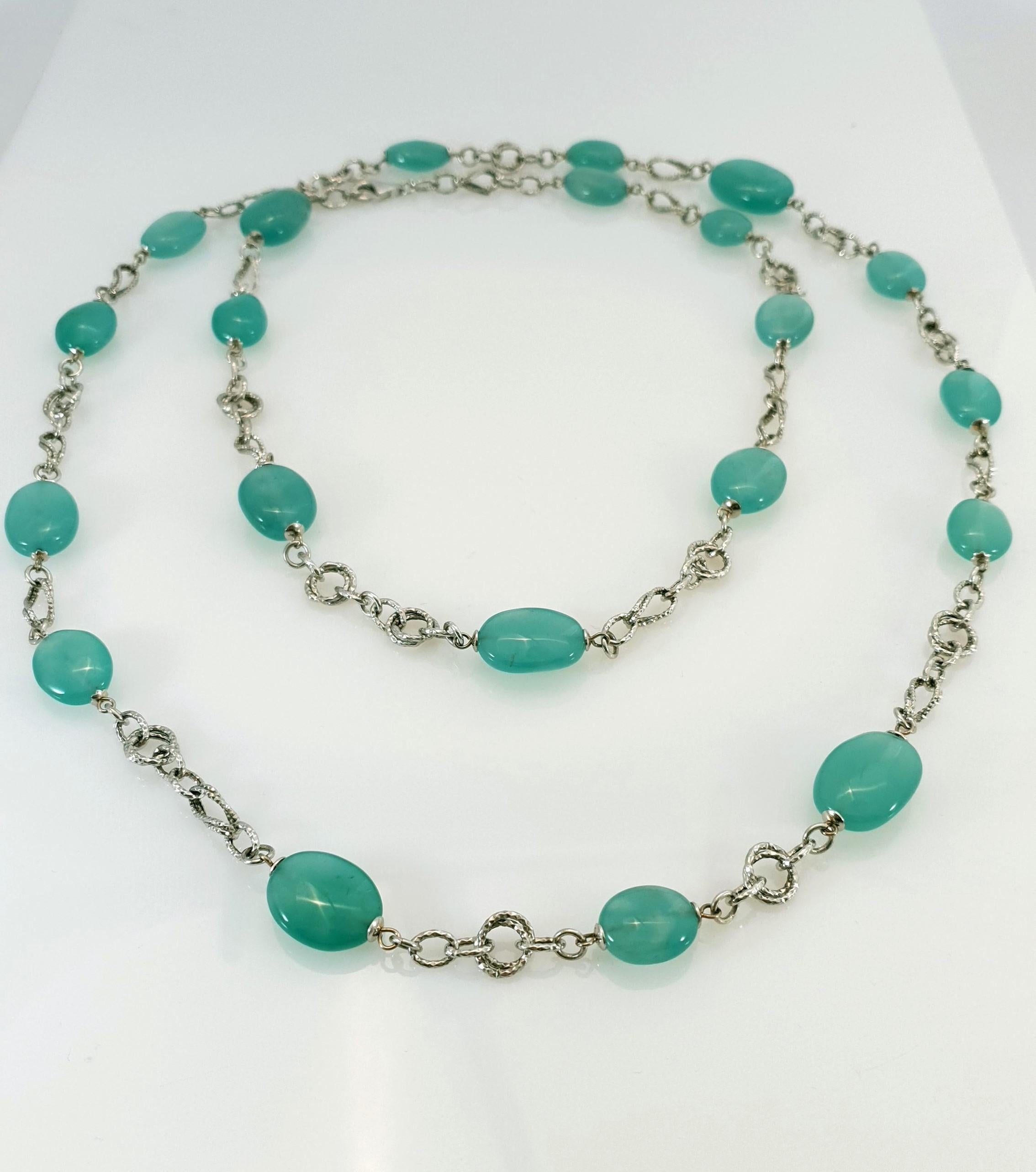 Green Chalcedony Baroque Bead Necklace with 18 Carat White Gold For Sale 6