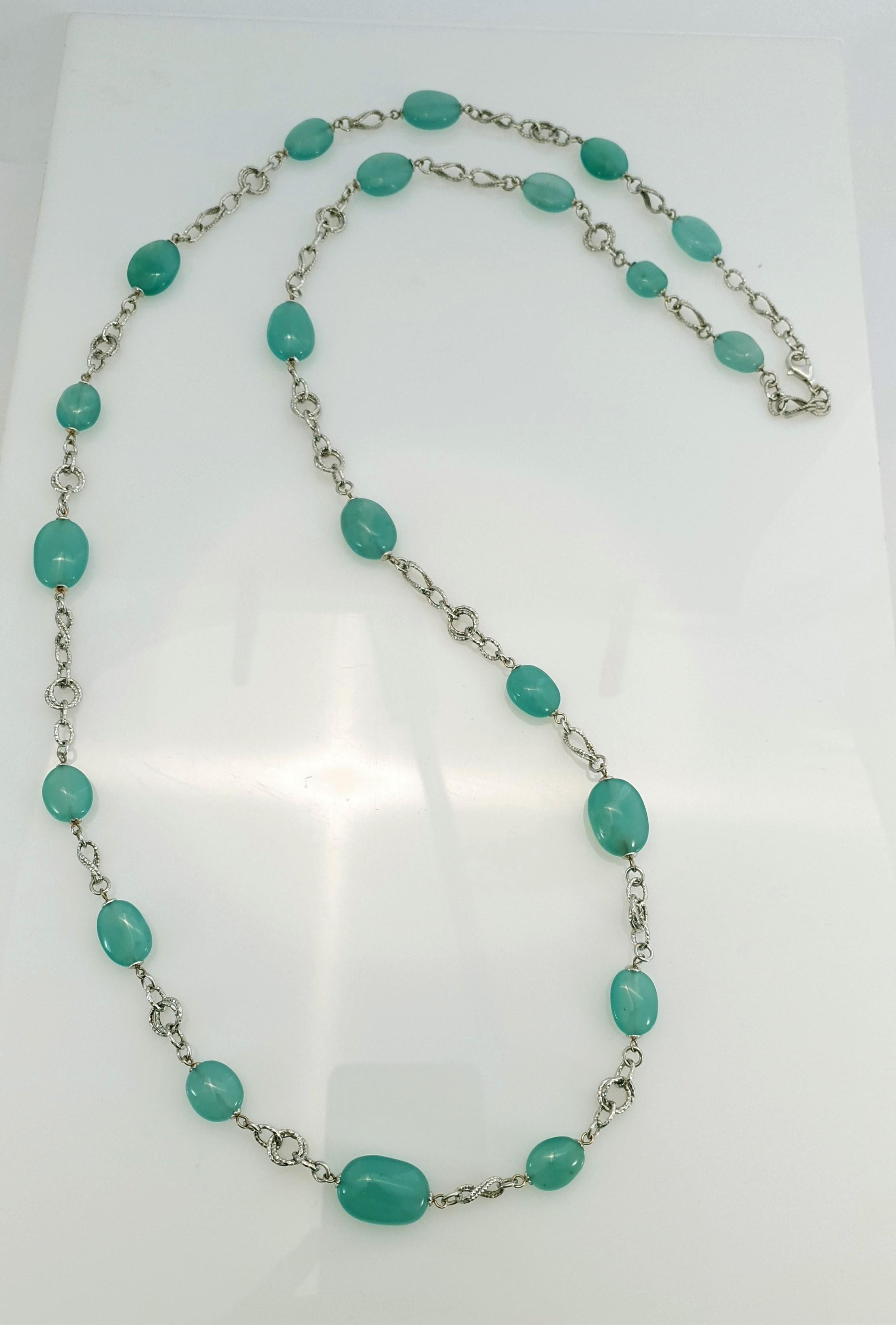 Green Chalcedony Baroque Bead Necklace with 18 Carat White Gold For Sale 7