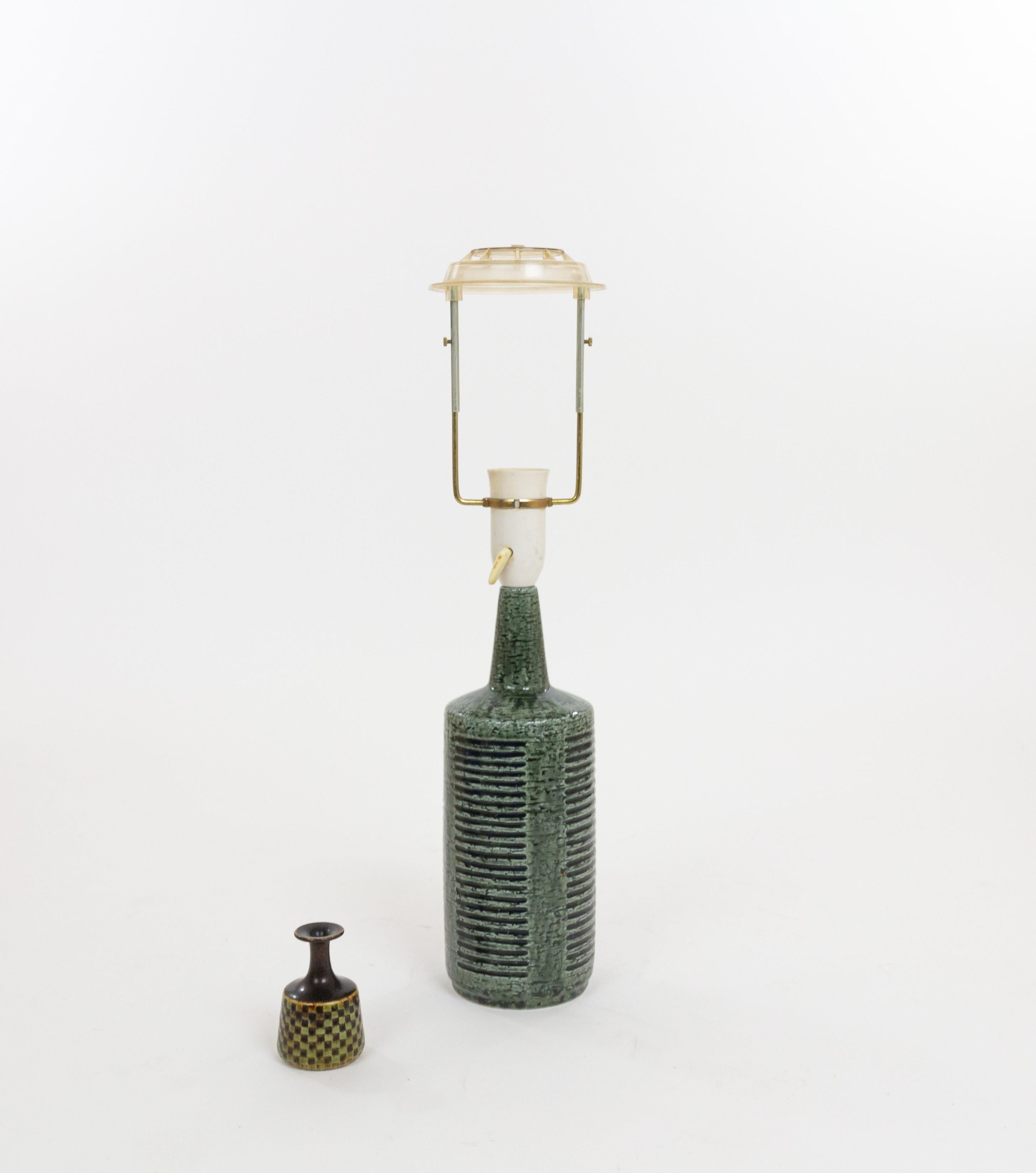 Green & Charcoal DL/30 table lamp by Linnemann-Schmidt for Palshus, 1960s In Good Condition For Sale In Rotterdam, NL