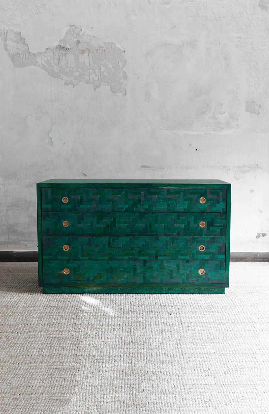 Cassettiera verde in bambù pressato, anni '70 in vendita 4