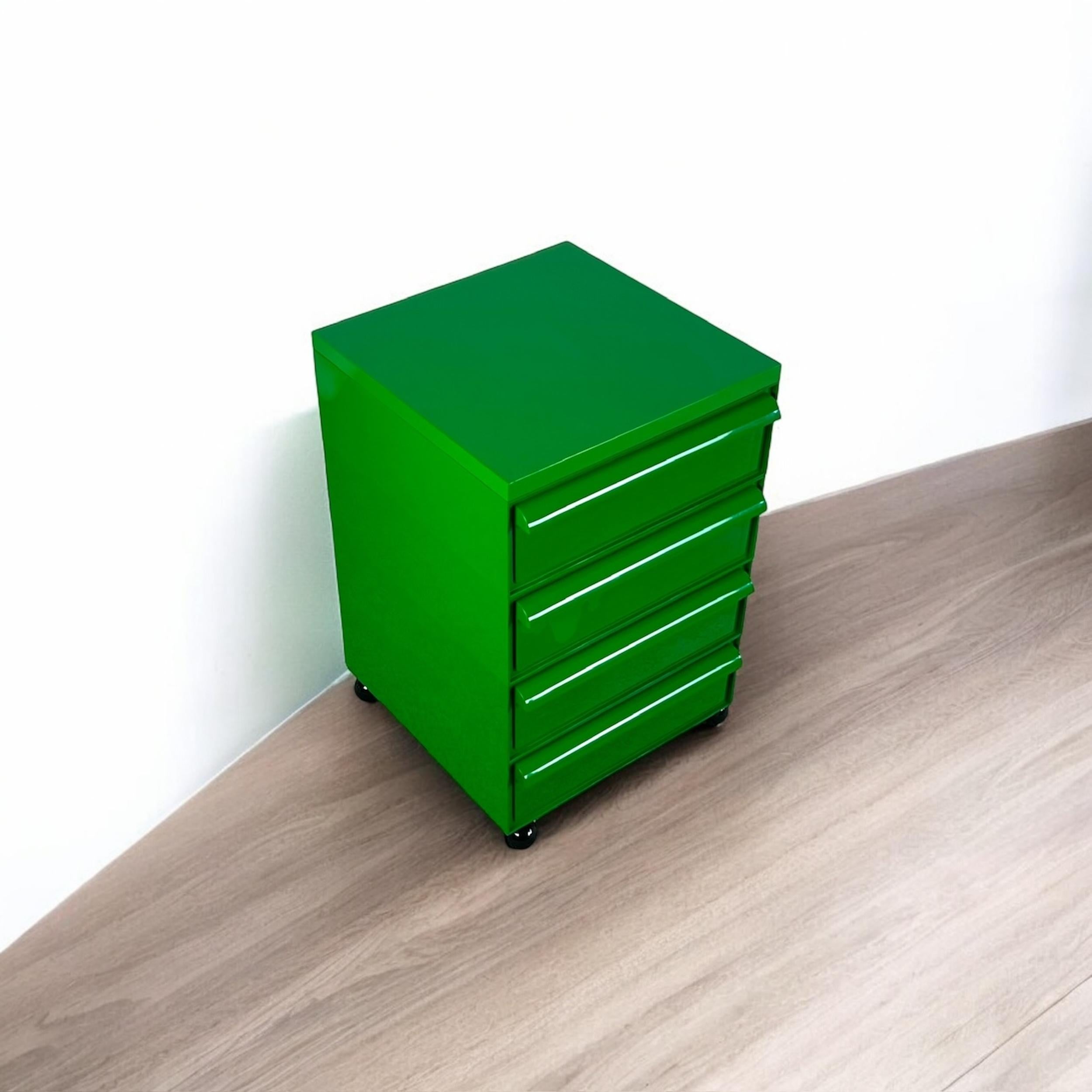 Green Chest of Drawers Model 4602 by Simon Fussell for Kartell, 1970s 3