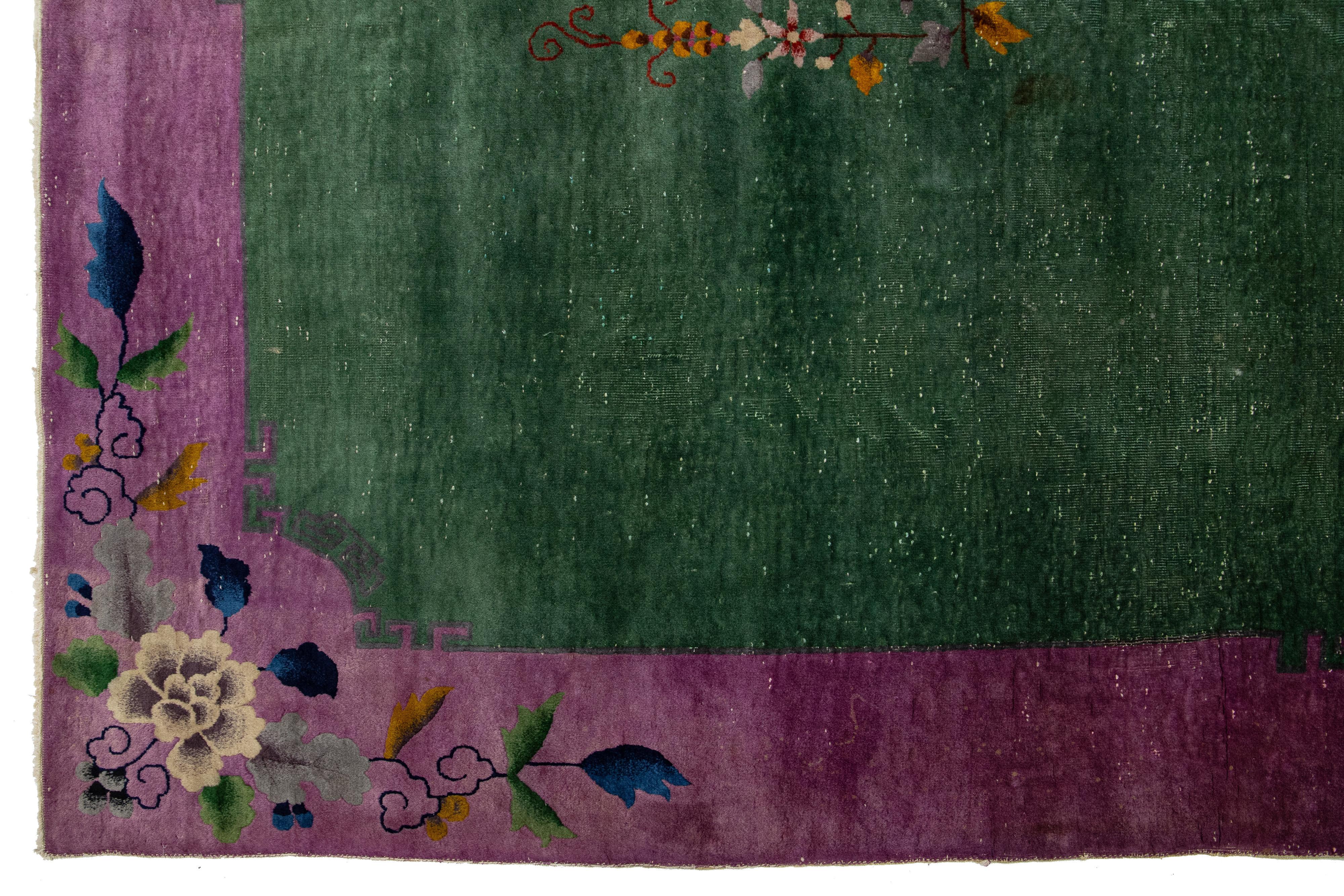Green Chinese Art Deco Wool Rug Antique Handmade Designed With Floral Pattern For Sale 4