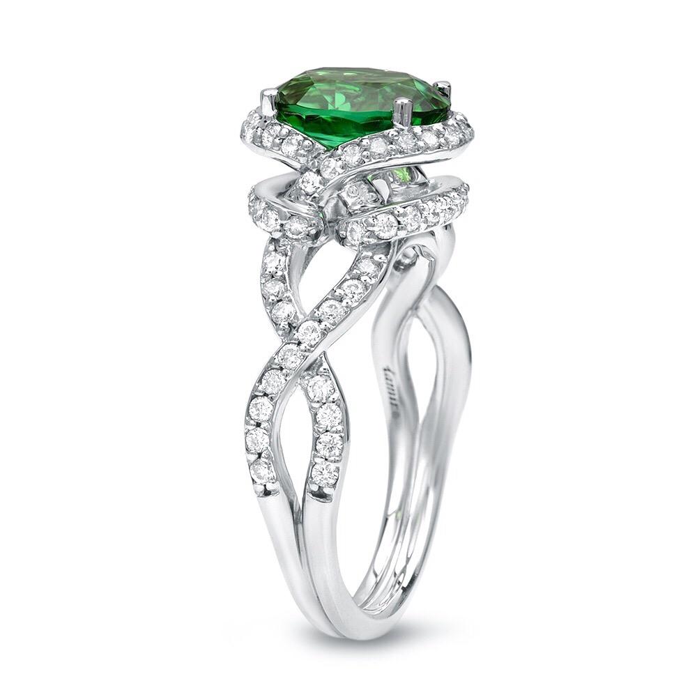 Green Chrome Tourmaline Ring 1.97 Carat Oval For Sale 7