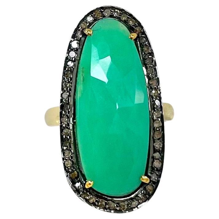 Women's Green Chrysoprase with Pave Diamonds Paradizia Ring For Sale