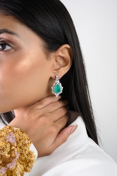 Green Color Cubic Zirconia Tear Drop Earrings for Gifts Jewelry in 925 Silver