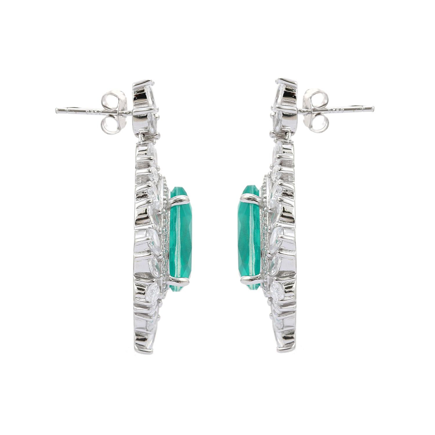 Green Color Rhinestone Tear Drop Earrings for Gifts Jewelry in 925 Silver In New Condition For Sale In New York, NY