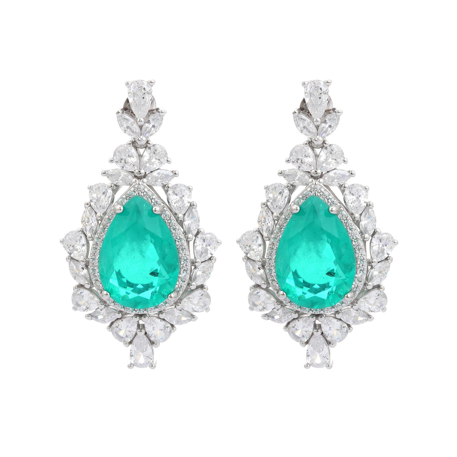 Green Color Rhinestone Tear Drop Earrings for Gifts Jewelry in 925 Silver For Sale 3