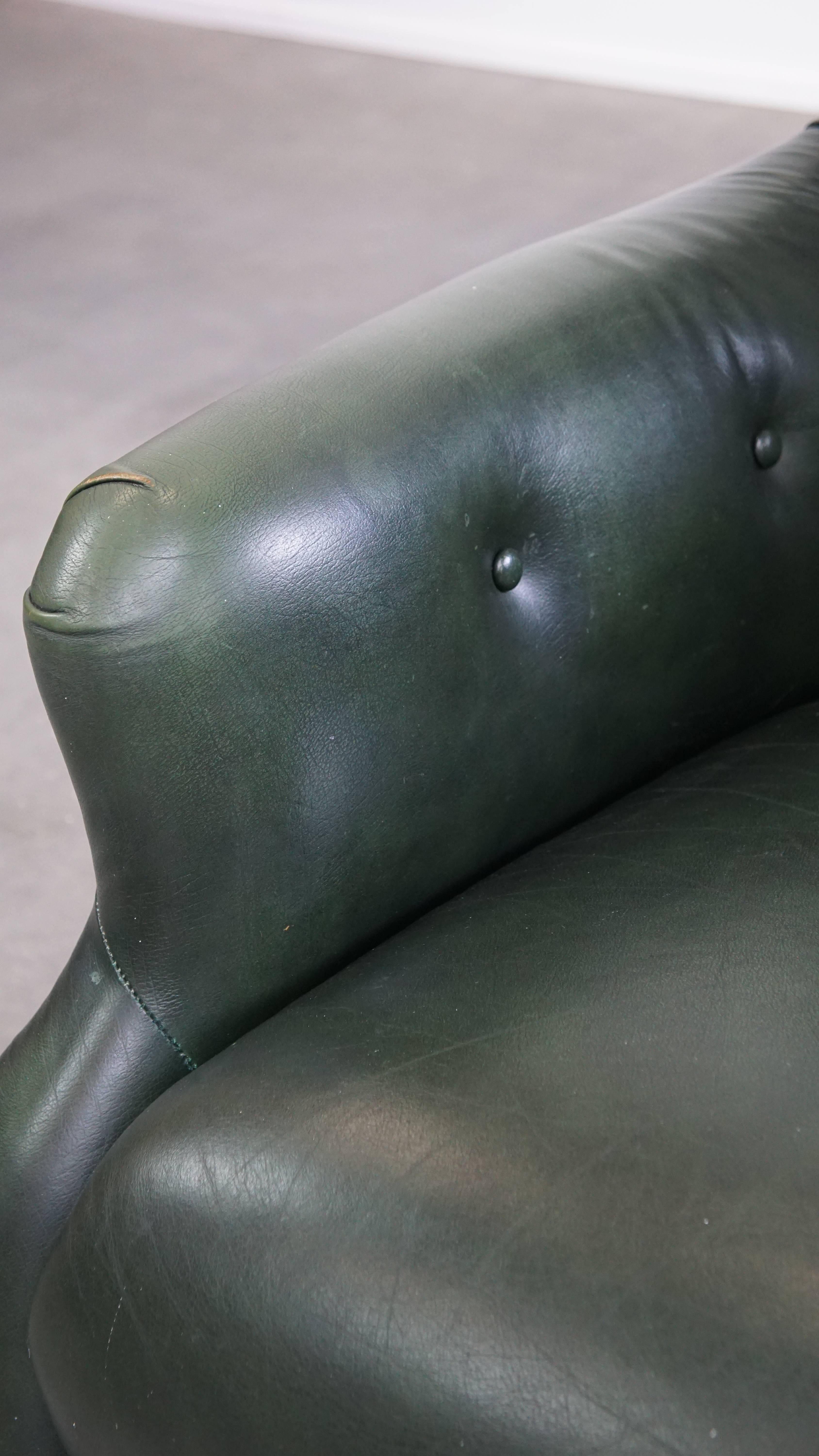 Poltrona Chesterfield in pelle di vacchetta verde in stile classico inglese in vendita 5