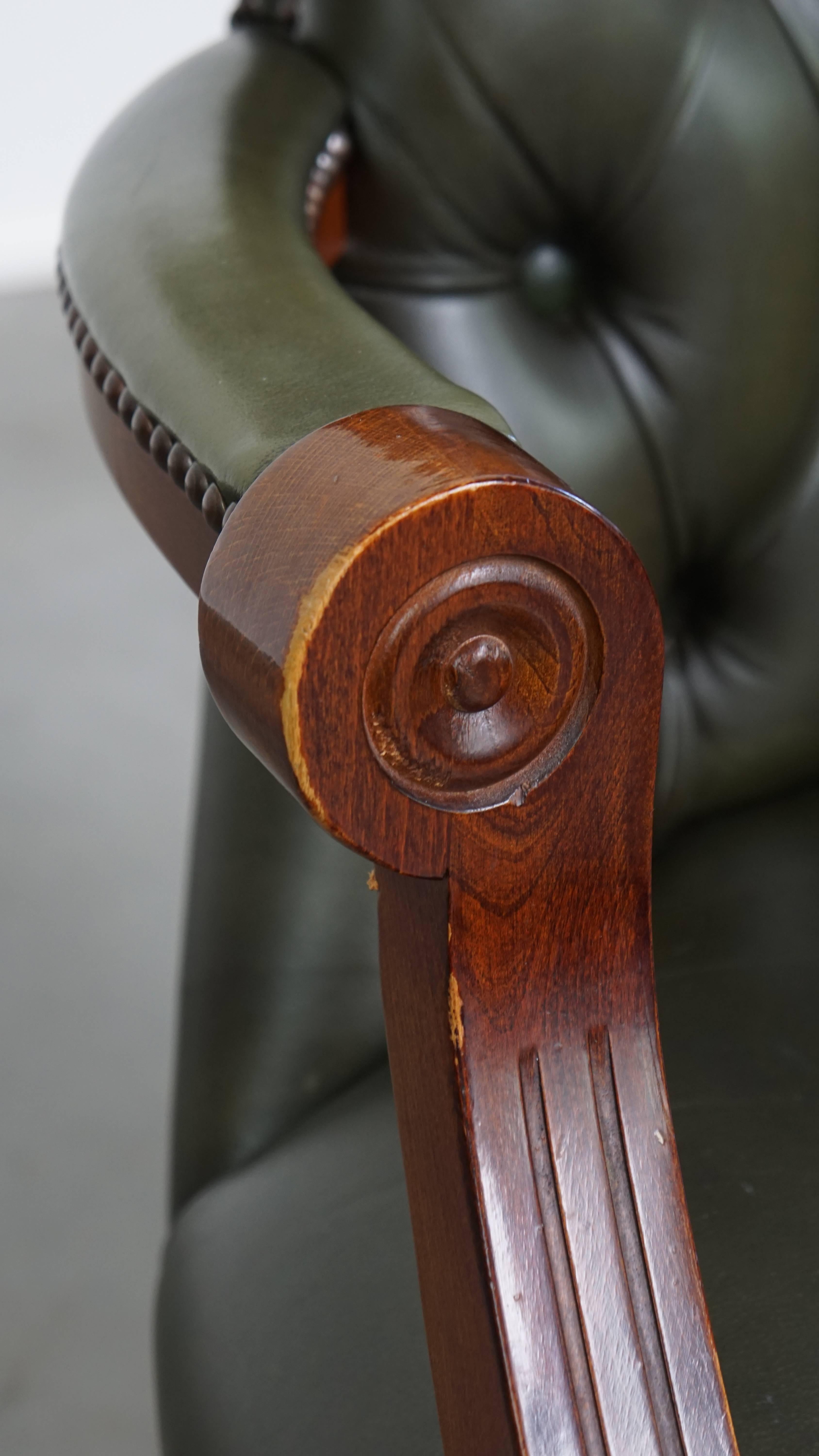 Green Cowhide Leather Chesterfield Office Chair in English Style For Sale 6