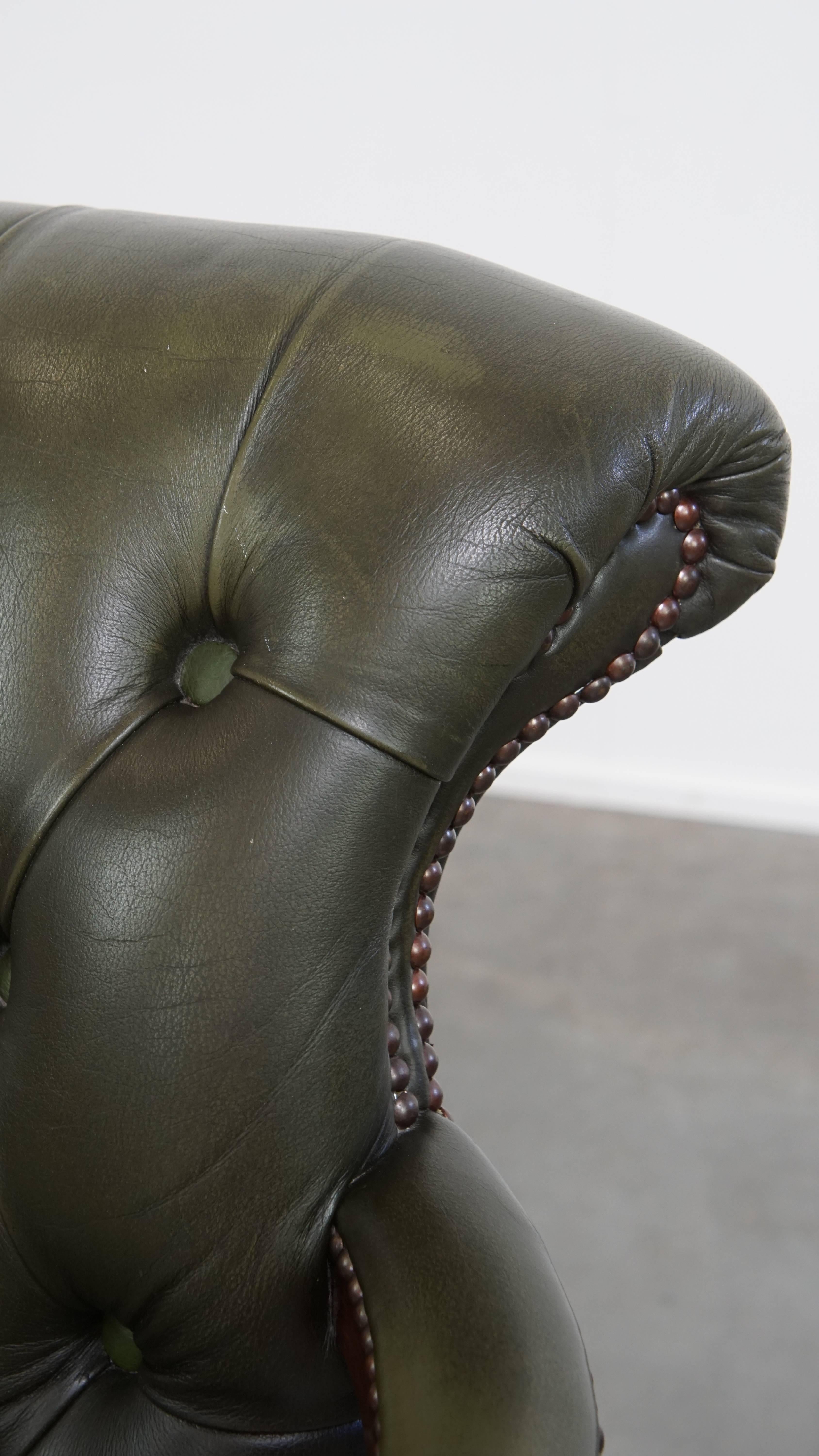 Green Cowhide Leather Chesterfield Office Chair in English Style For Sale 4