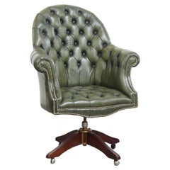 Sedia da ufficio Chesterfield su ruote in pelle di vacchetta verde con schienale alto