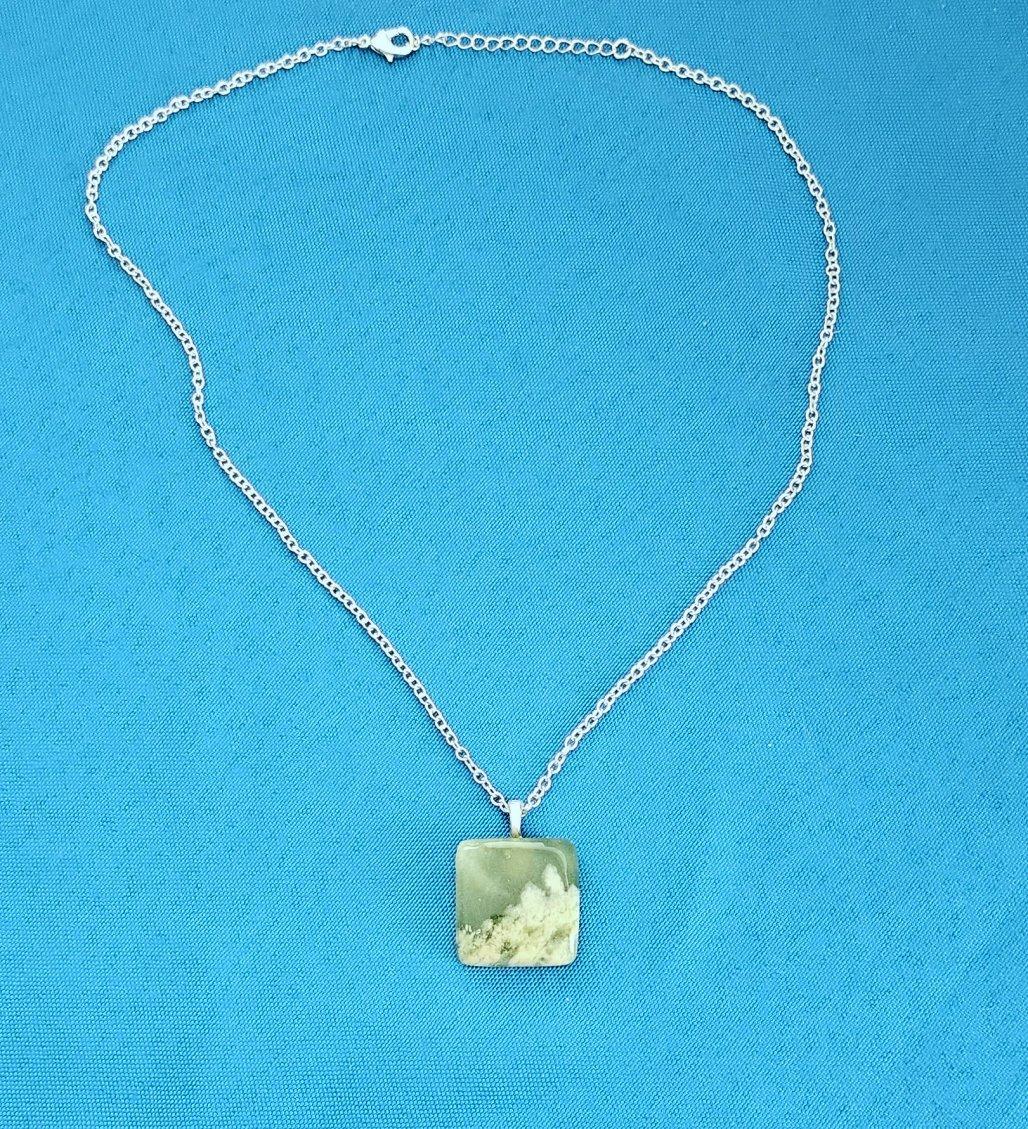 Green & Cream Semiprecious Stone Pendant Necklace, a Delicate Soft Square Shape
A pretty, petite polished stone (about .75 x .75) pendant on silvertone chain.  
IMPORTANT INFORMATION FOLLOWS; PLEASE READ THE BELOW IN ITS ENTIRETY.
ABOUT OUR