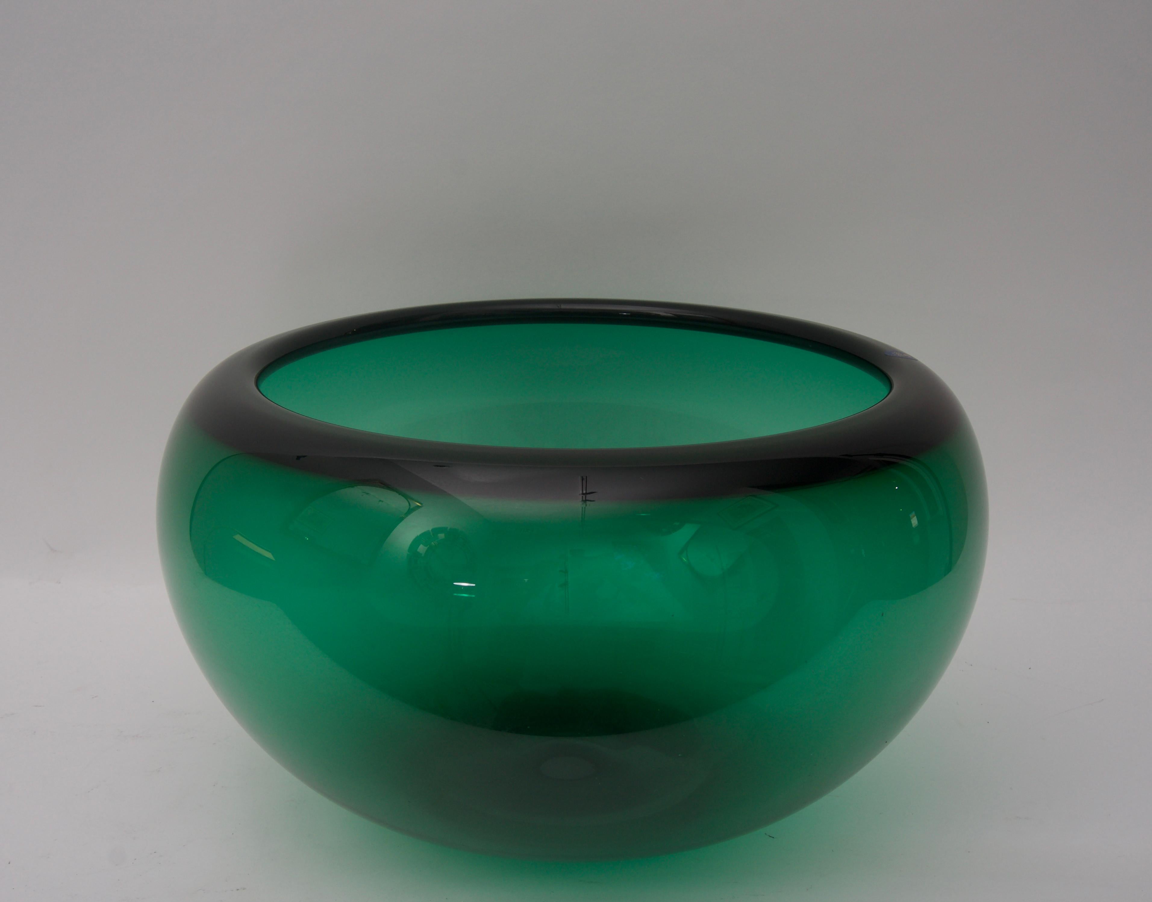 Mid-Century Modern Artisan glass bowl by Royal Copenhagen in emerald green.