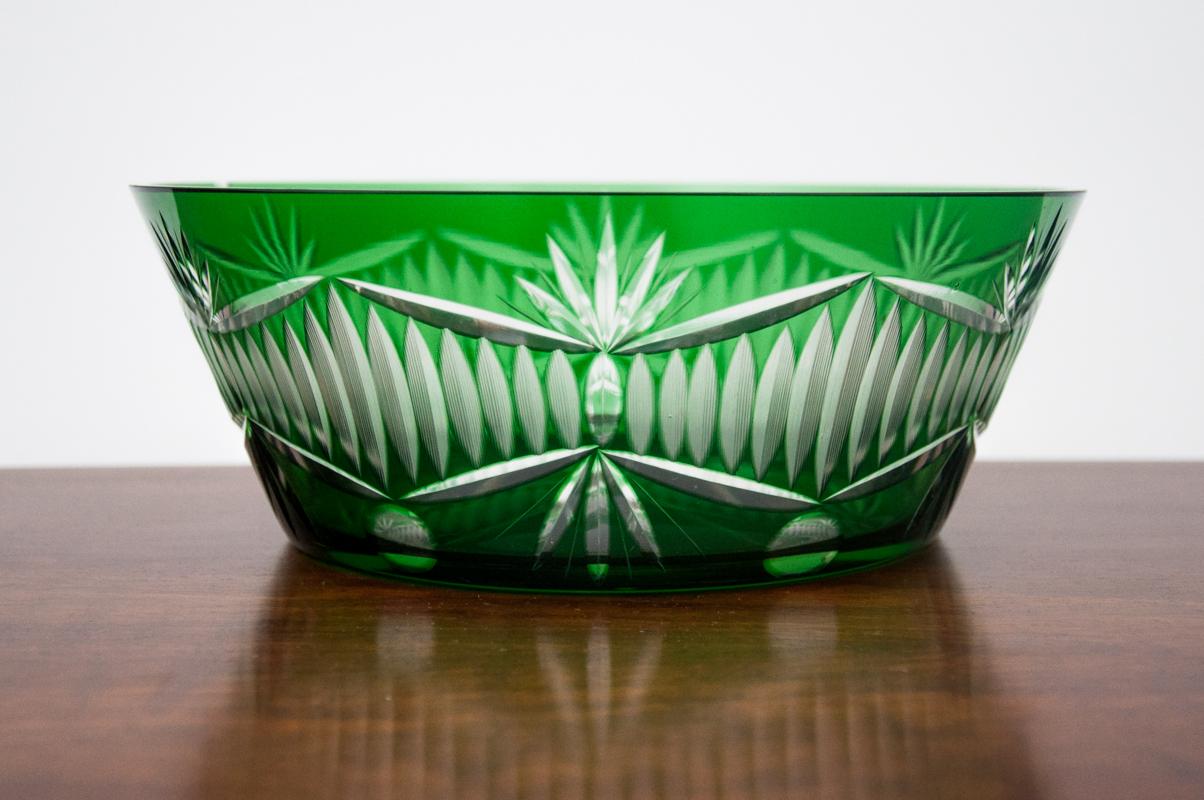 Mid-Century Modern Green Crystal Bowl, Poland, 1960s For Sale