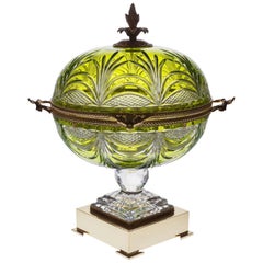 Green Crystal Cave for 8 Vodka Goblet and Caviar with Bronze Gold Covered