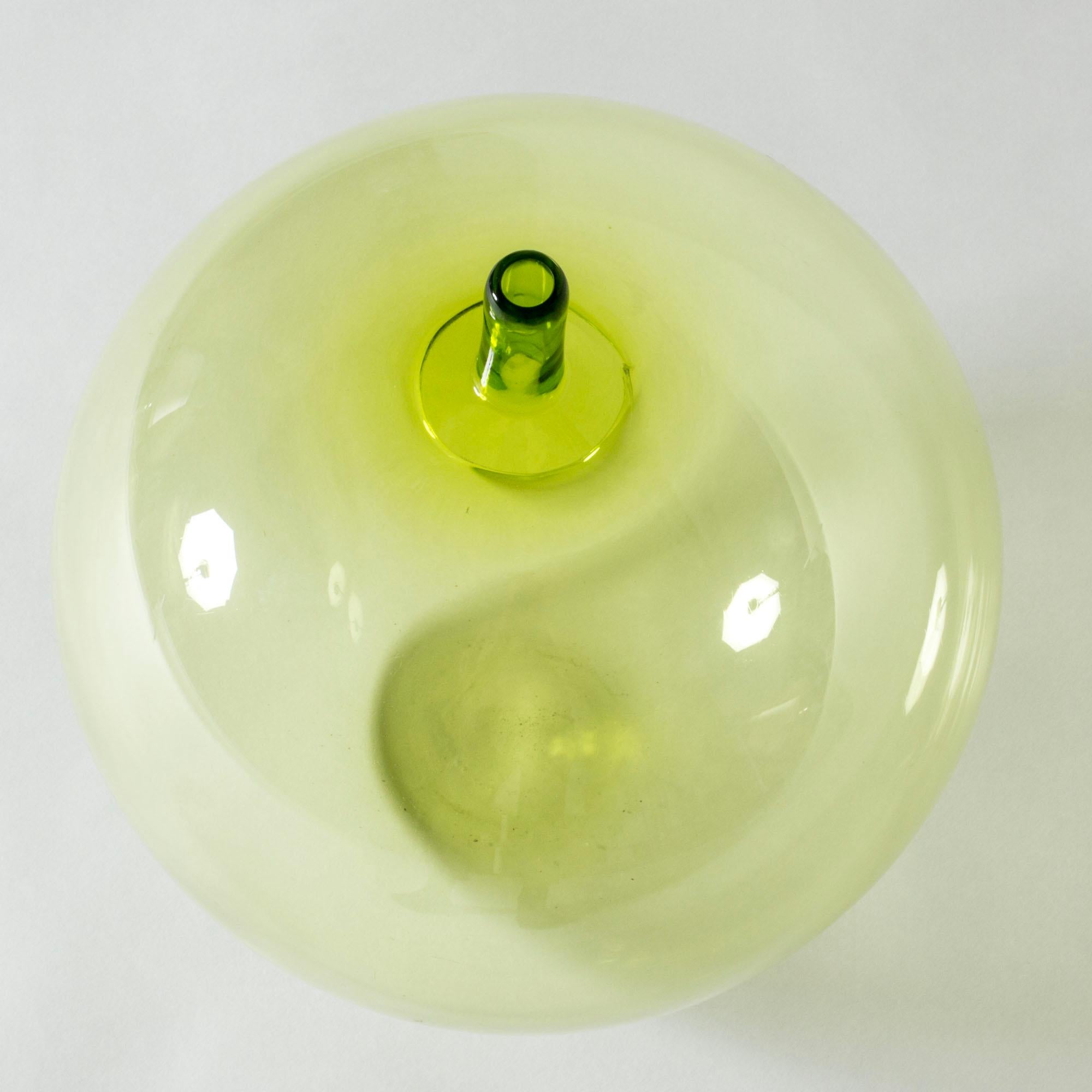 Mid-20th Century Green Crystal Glass Apple by Ingeborg Lundin for Orrefors, Sweden, 1957 For Sale