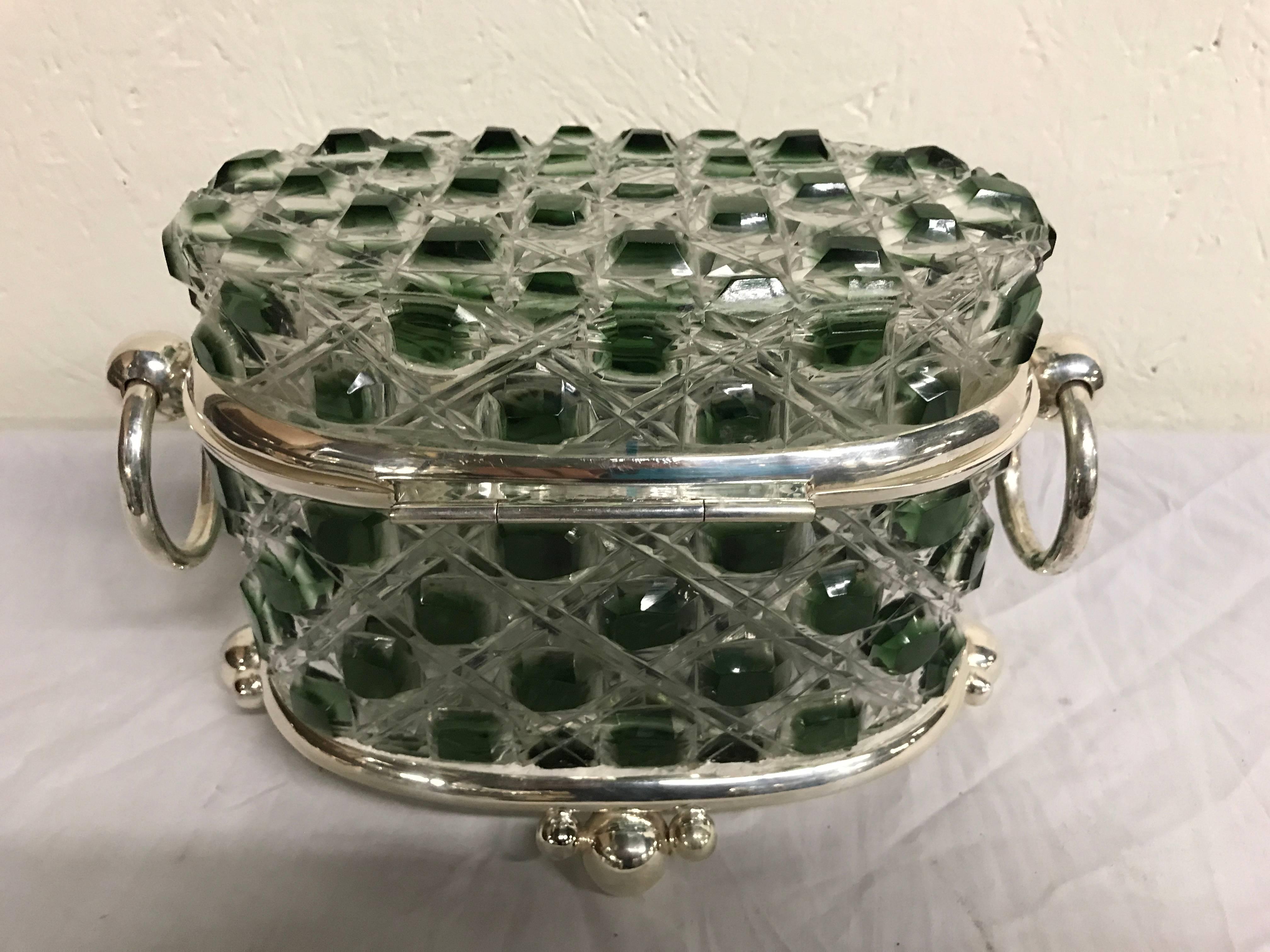 Green Cut to Clear Table Box Attributed to Baccarat In Excellent Condition In Atlanta, GA