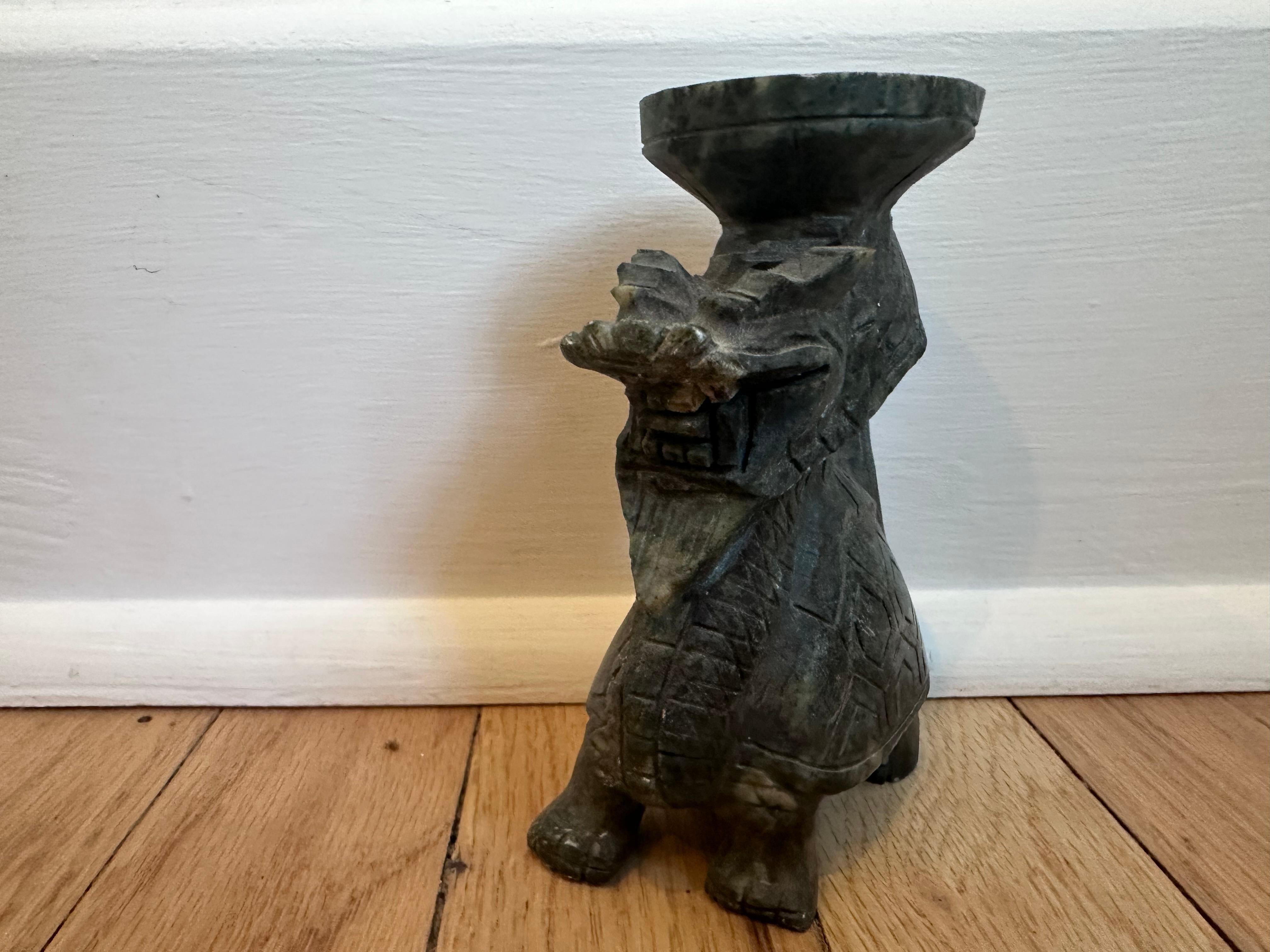 Greene & Greene Stone Stone Dragon Carving With Dish Candleholder Incense Holder en vente 8