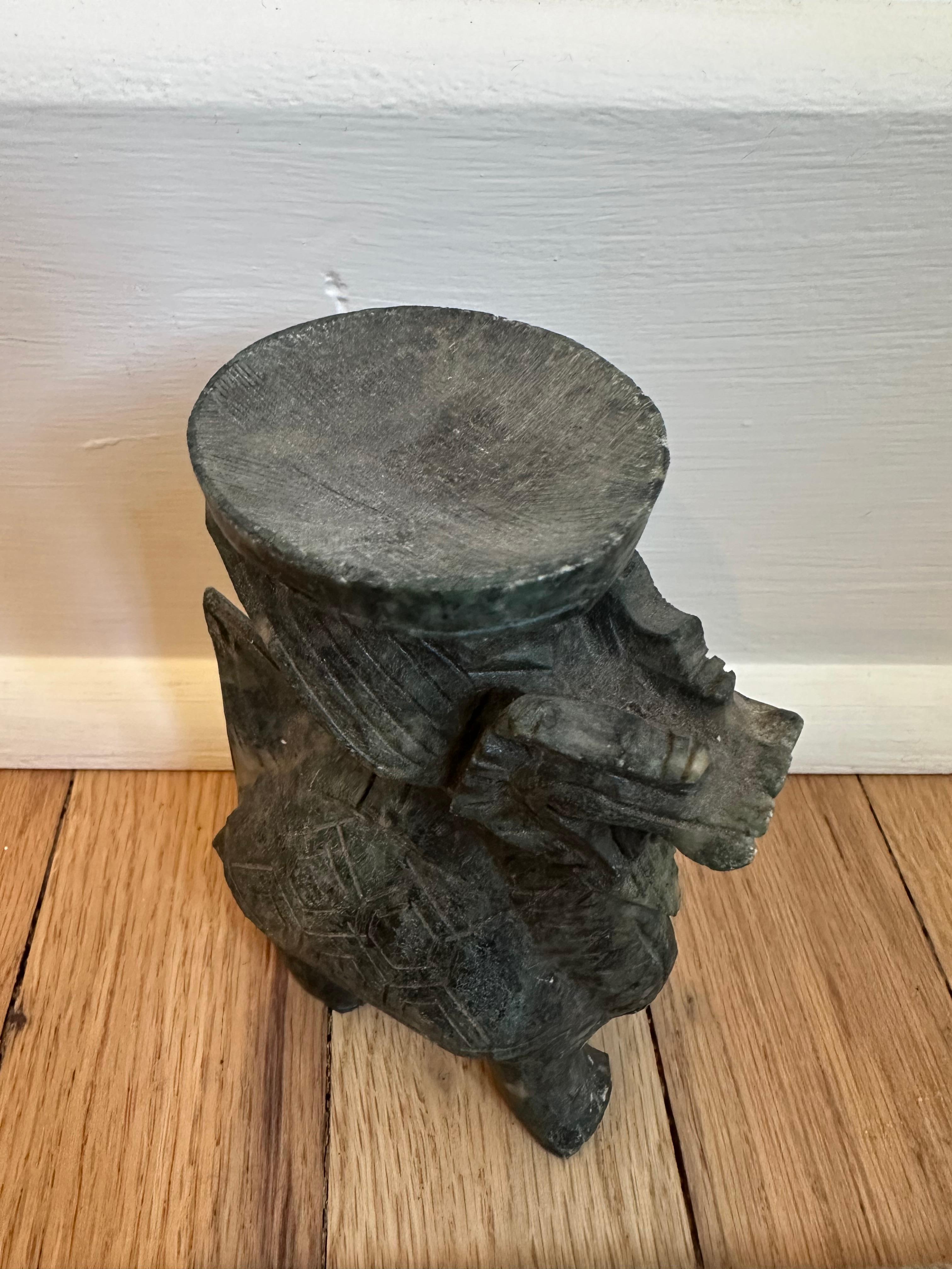 Greene & Greene Stone Stone Dragon Carving With Dish Candleholder Incense Holder en vente 9