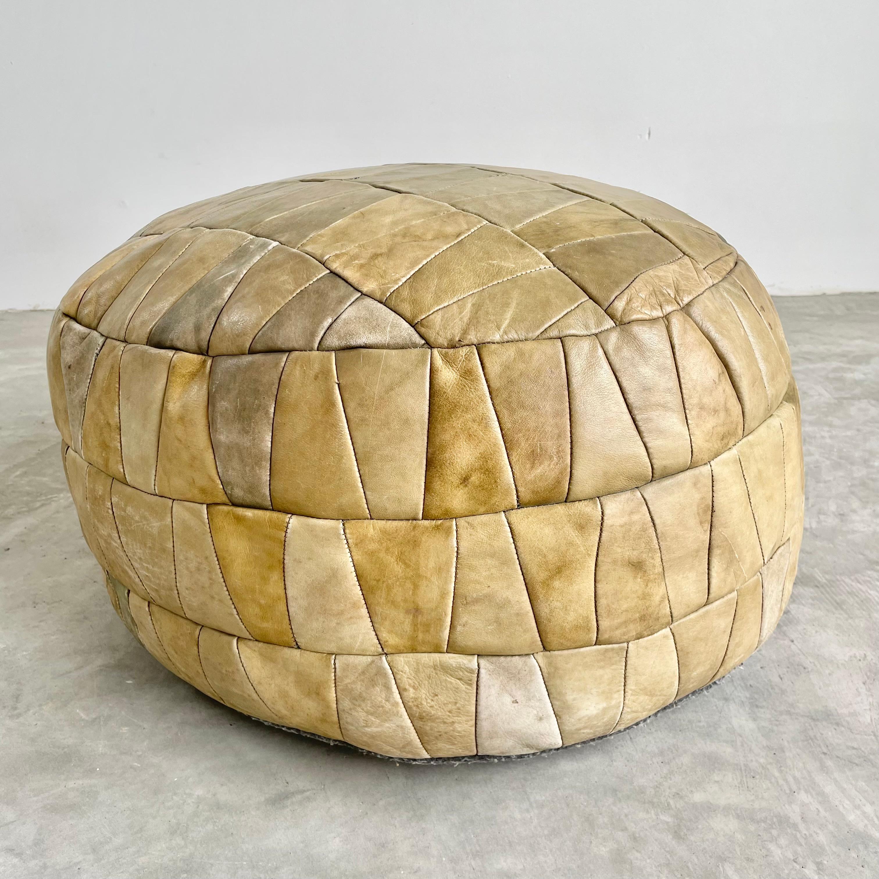 Green De Sede Patchwork Leather Pouf, 1960s Switzerland 4