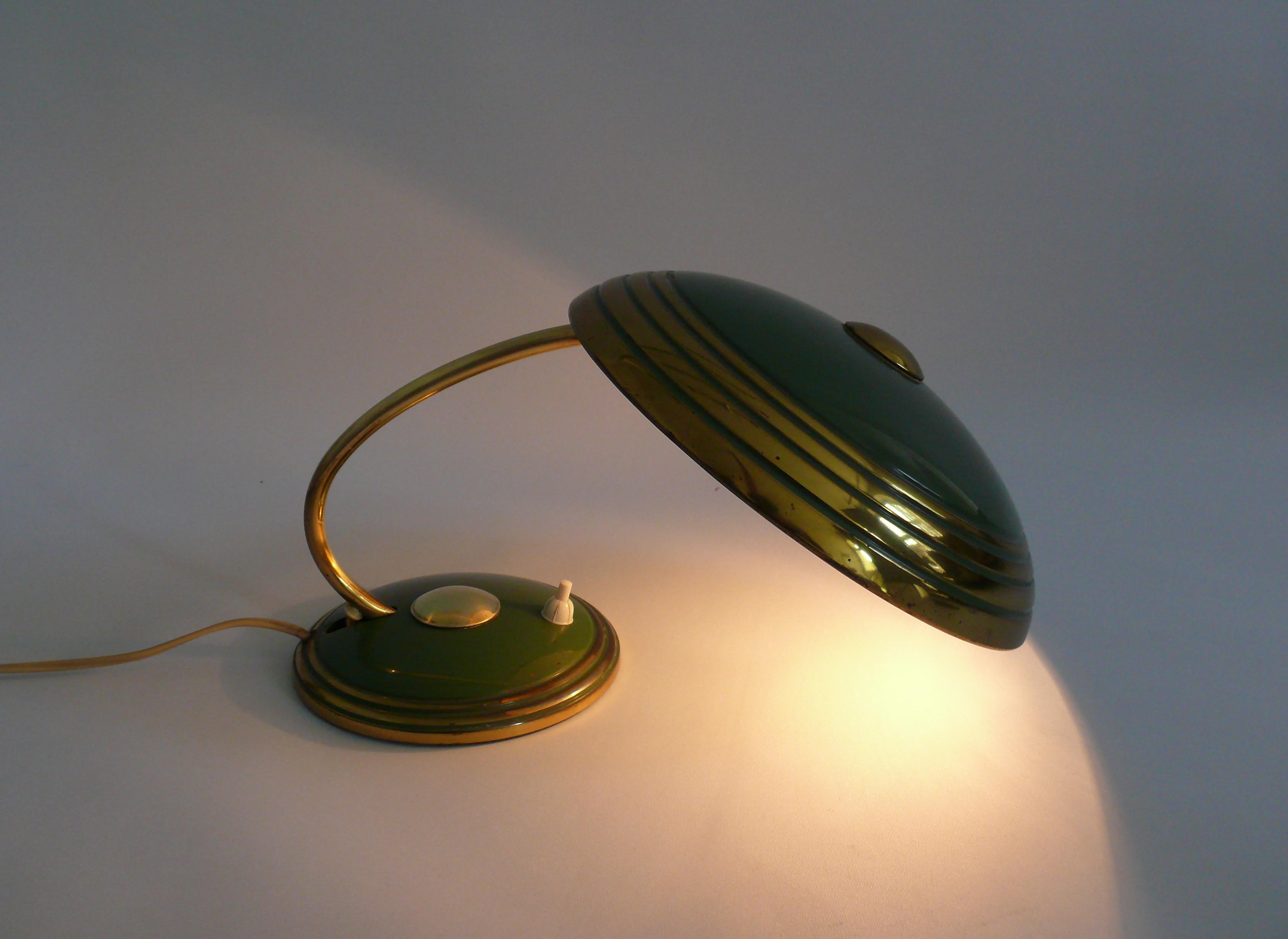 Schreibtischlampe in Grün von Helo Leuchten, Deutschland, 1950er Jahre (Moderne der Mitte des Jahrhunderts)