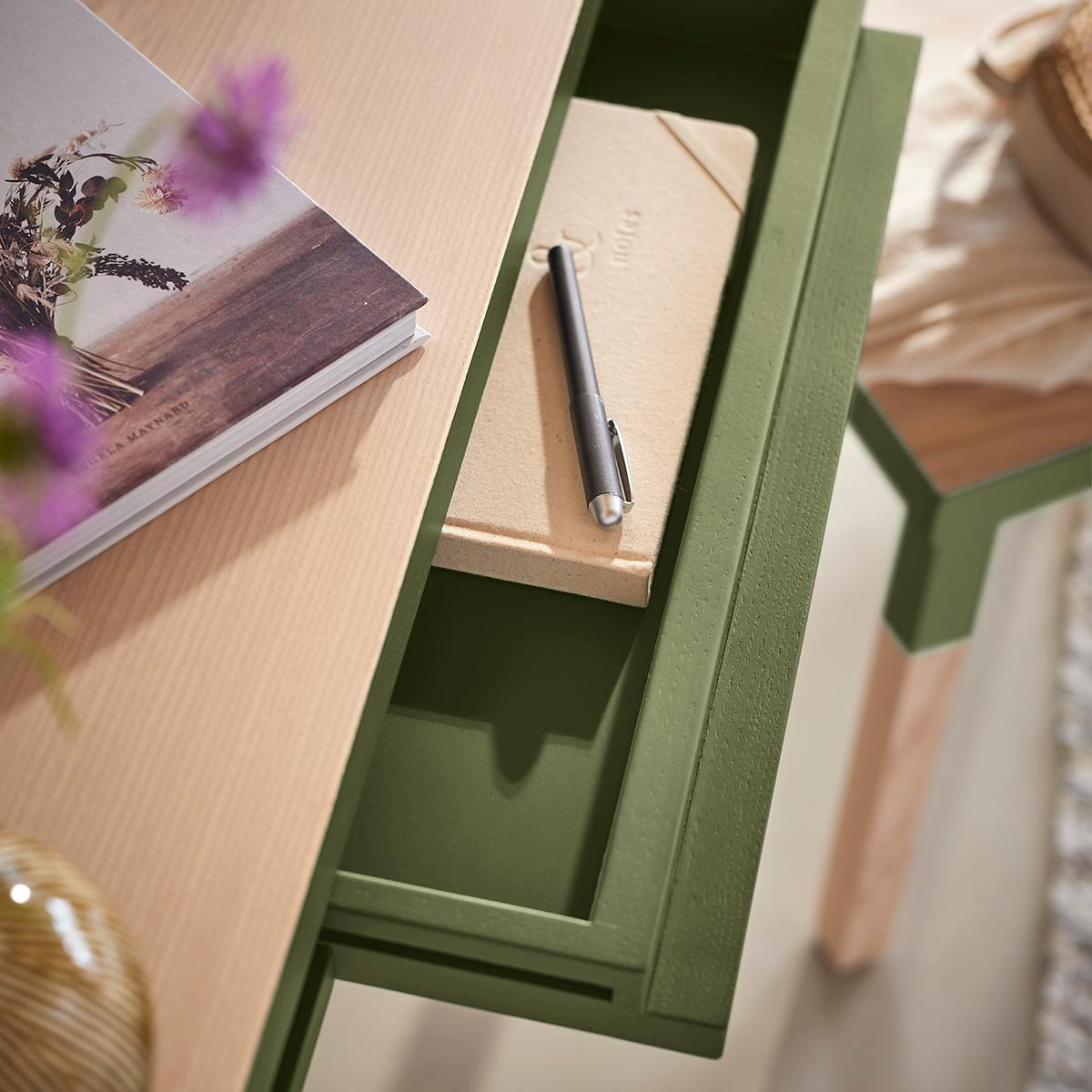 Escritorio francés de madera verde diseñado por Eric Gizard, París - 11 colores Escandinavo moderno en venta