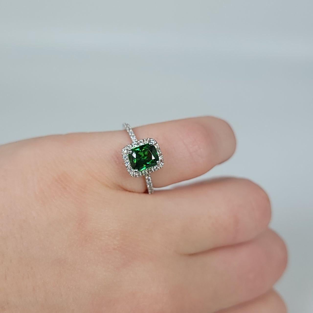 average carat of engagement ring