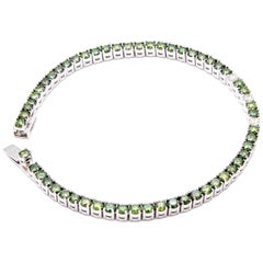 Vintage "Green" Diamond Line or Tennis Bracelet in 18 Karat White Gold