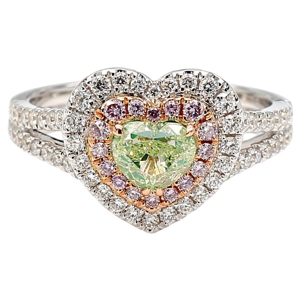 Grüner Diamantring Herzform *GIA zertifiziert* Fancy Color 18K Weißgold