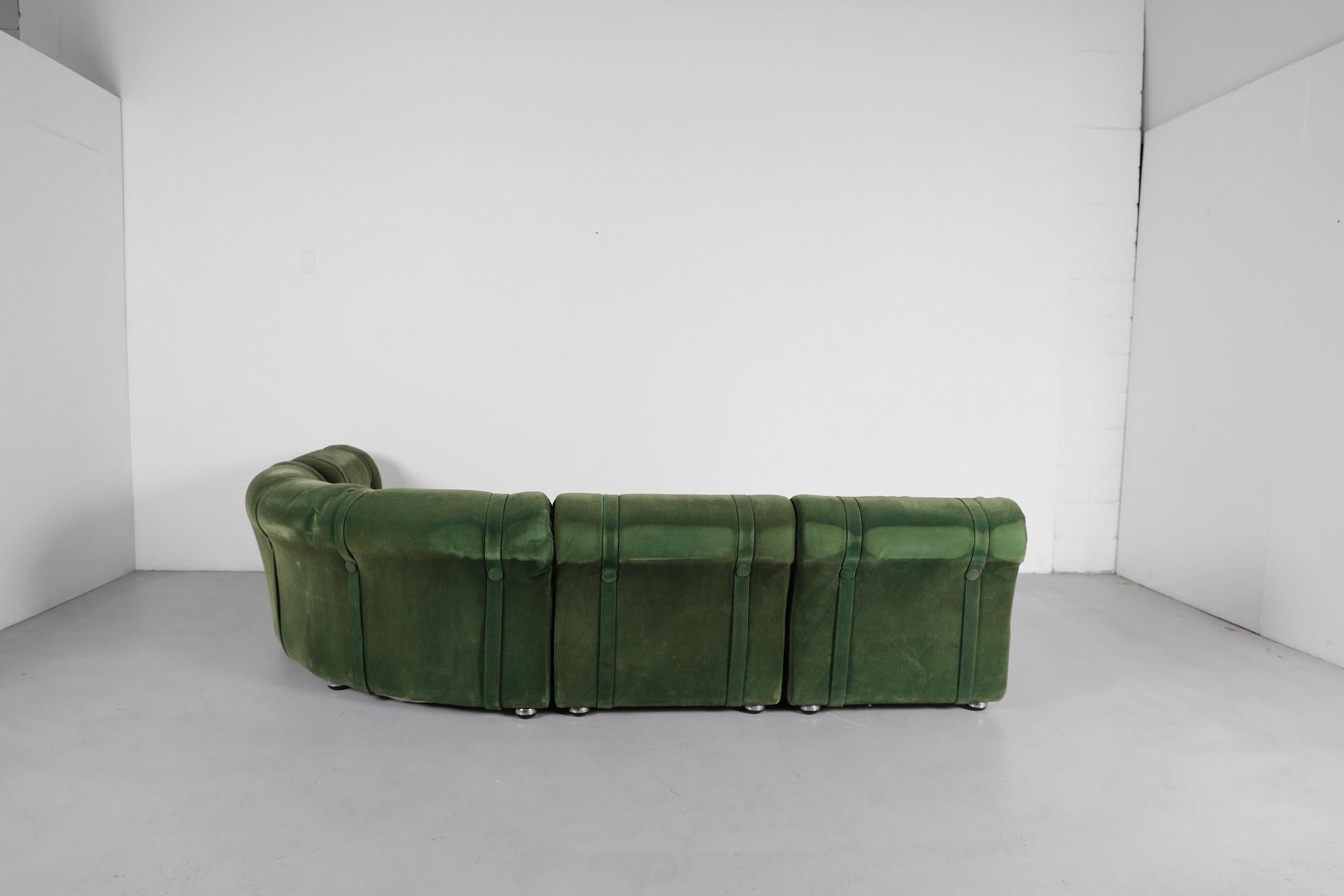 Fin du 20e siècle Green Doimo Salotti Attributed Faux Suede Modular Sectional Sofa en vente