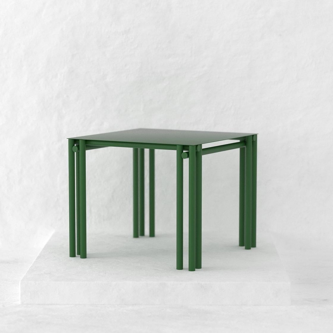 Mexicain Table de salle à manger carrée Dolmen verte en vente