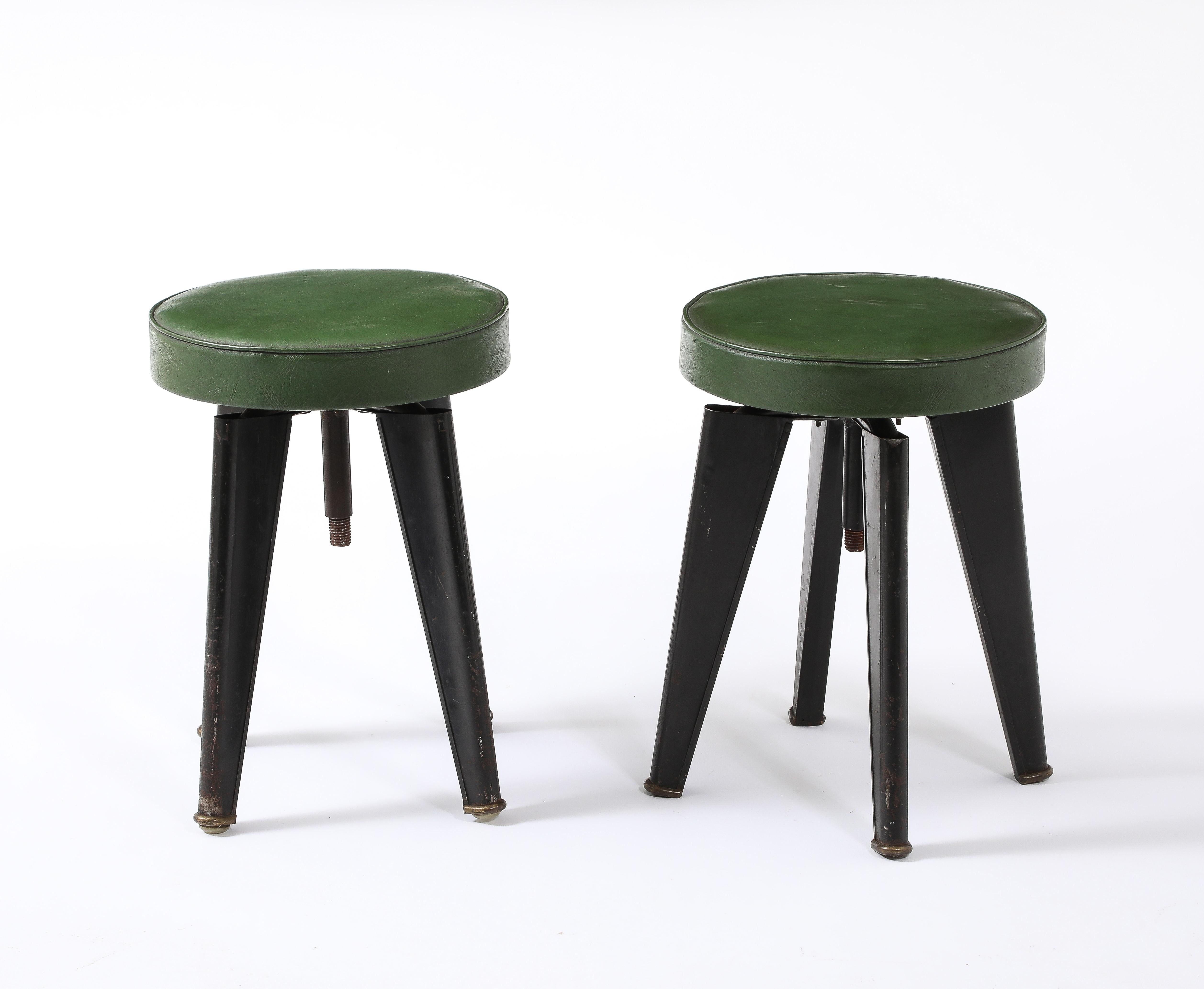 Grüne Dominique Clemenceau-Hocker, Frankreich 1940er Jahre (Moderne der Mitte des Jahrhunderts) im Angebot
