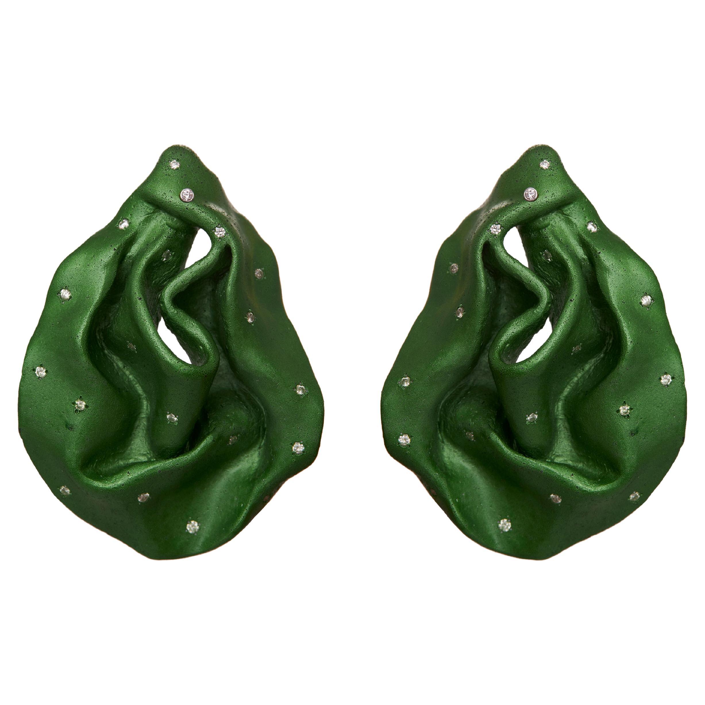 Orecchini verdi in alluminio riciclato, oro 18 carati e diamanti