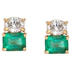 Clous d'oreilles diamant blanc et émeraude verte