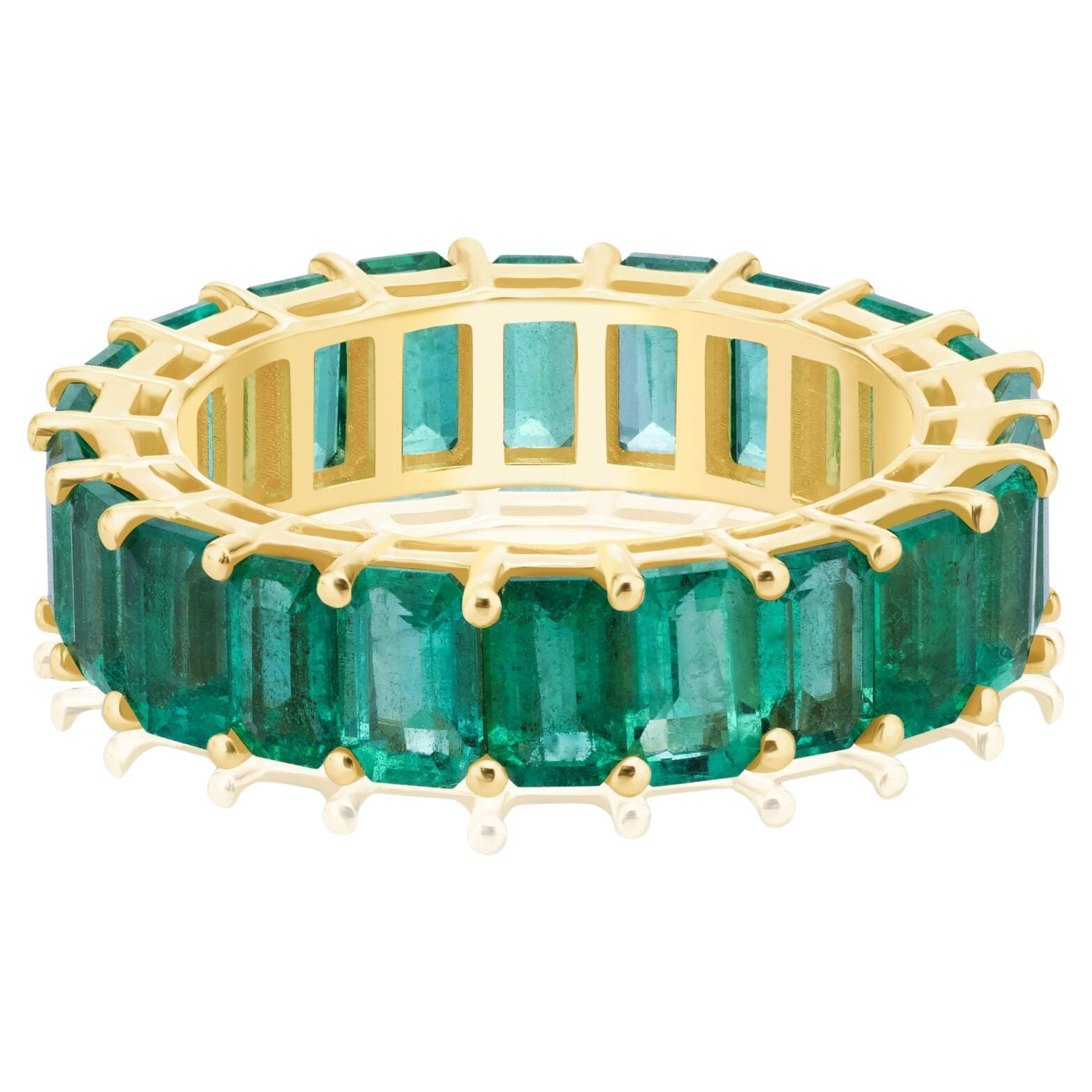Verde Esmeralda  Anillo de oro amarillo de 7.50 quilates