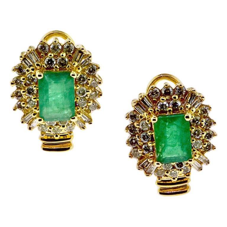 Green Emerald and Baguette Round Diamond Cluster Gold Earrings For Sale