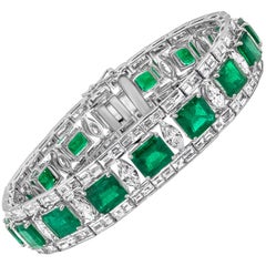 34.49 Carats Total Emerald & Mixed-Cut Diamond Bracelet in White Gold