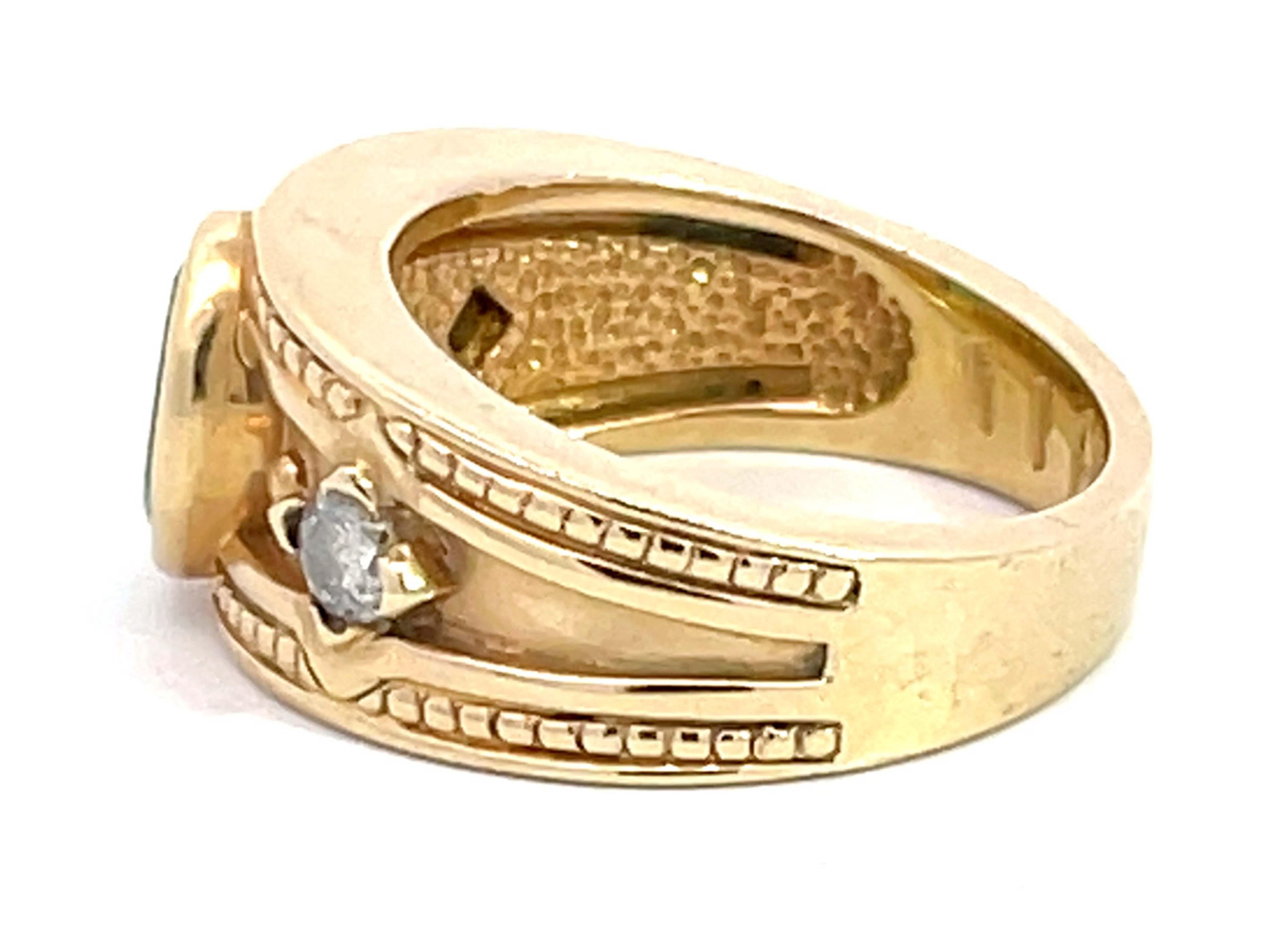 Green Emerald and Diamond Cigar Band Ring in 14k Yellow Gold In Excellent Condition In Honolulu, HI