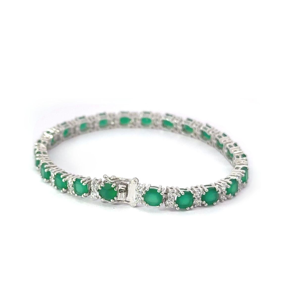 Zirconia & Emerald Gem Line Tennis Bracelet Best Gift for Wife in 925 Silver For Sale 1