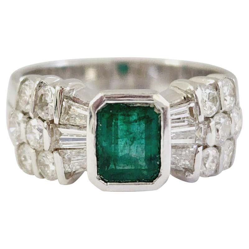 Antique Diamonds .40 Emerald 18 Karat White Gold Ring at 1stDibs ...