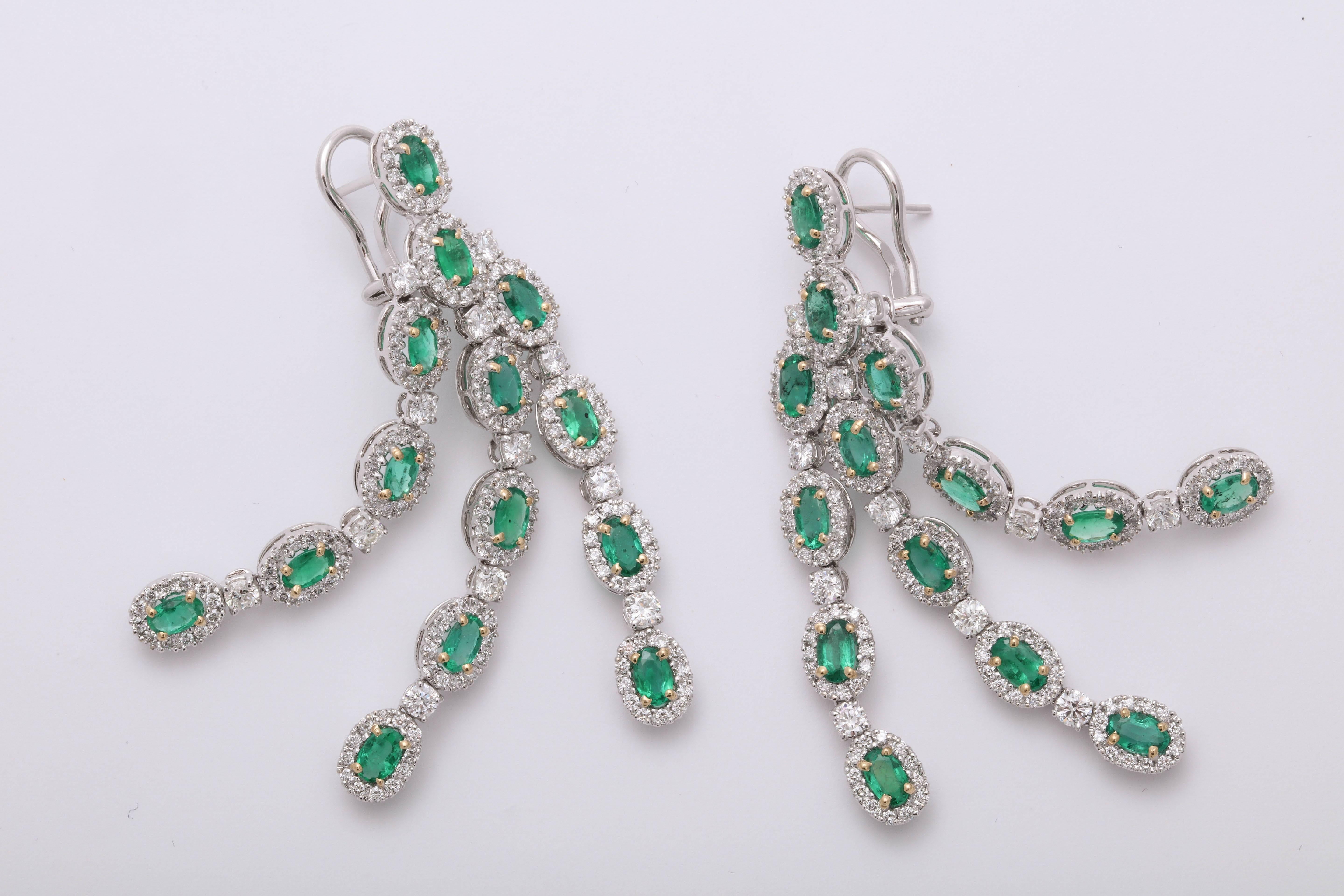 Women's Green Emerald Chandelier Earrings For Sale
