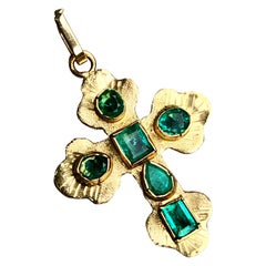 Green Emerald Cross Charm Pendant 18 Karat