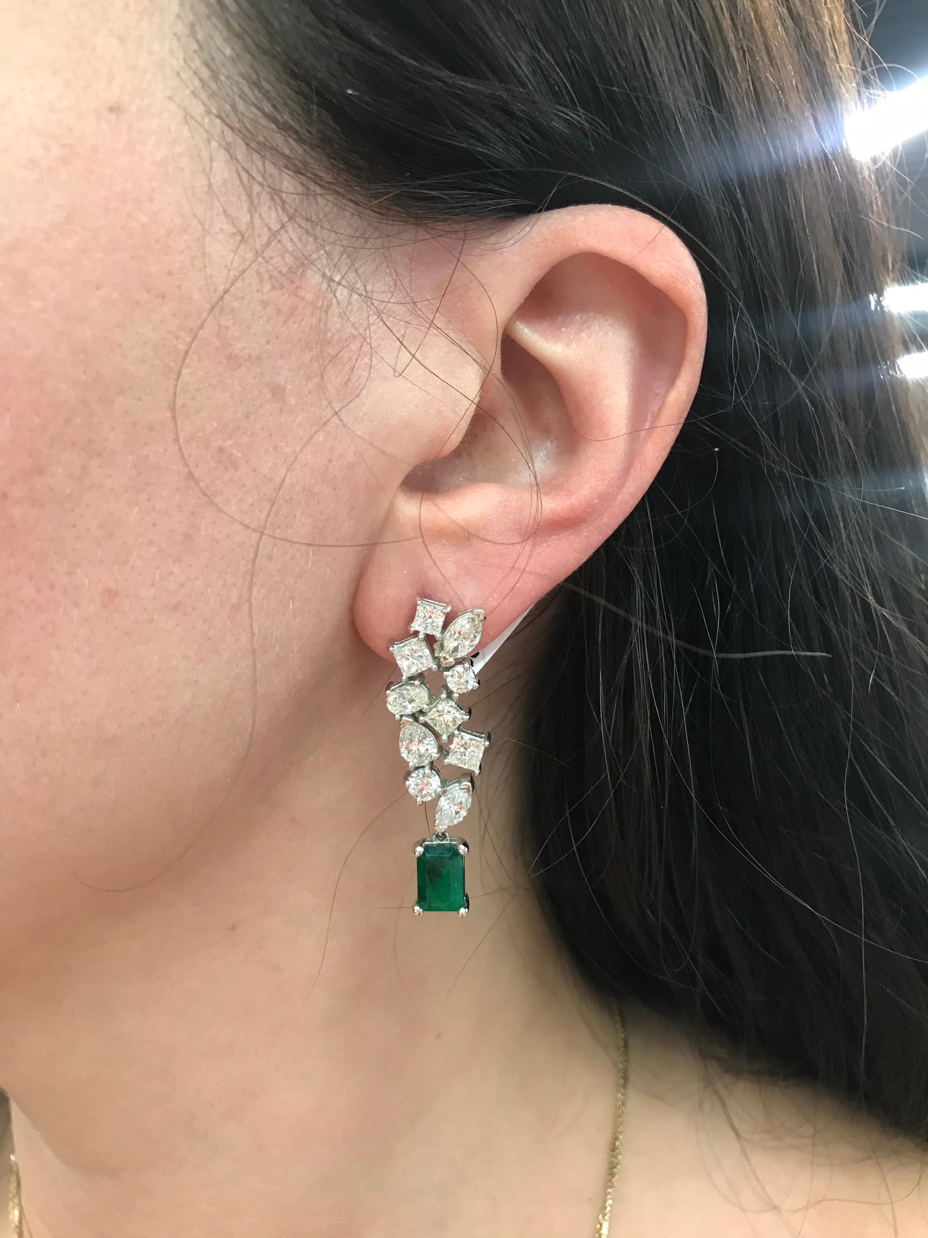 Green Emerald Cut Diamond Cluster Drop Earrings 9.74 Carat 18 Karat White Gold 5