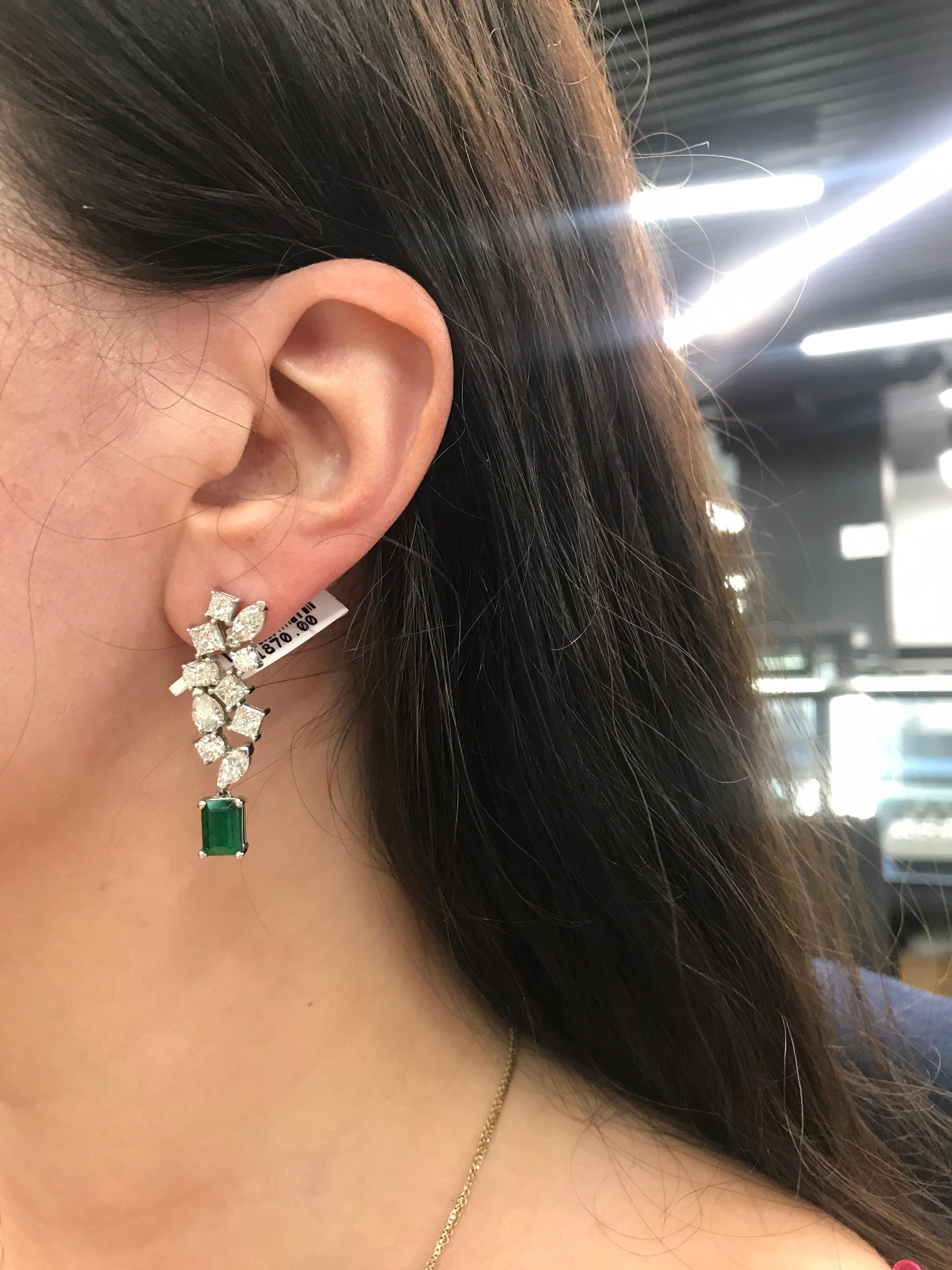 Green Emerald Cut Diamond Cluster Drop Earrings 9.74 Carat 18 Karat White Gold 7