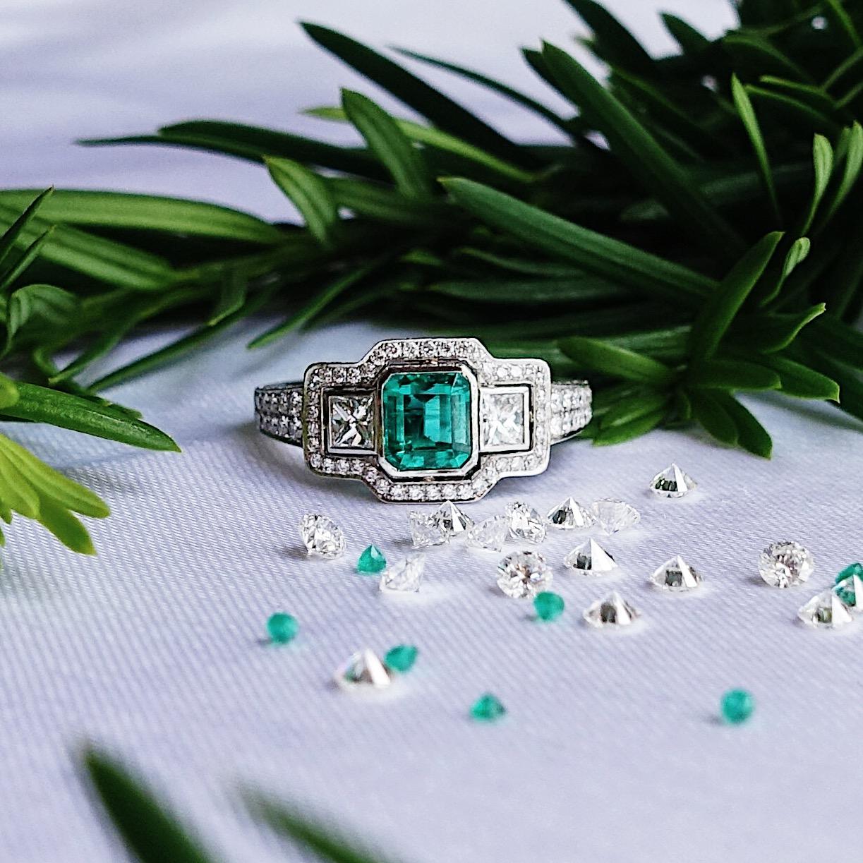 Modern Green Emerald Diamond Engagement Ring Handmade Platinum
