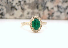 Green Emerald Diamond halo ring 18KT yellow gold Colombian Emerald ring 2ct