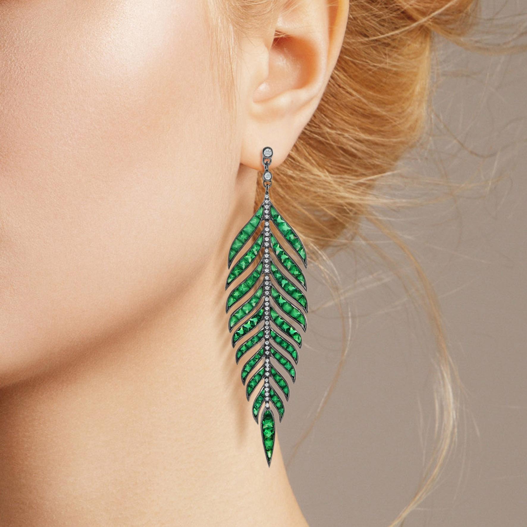 Women's Green Emerald Diamond Leaf Feather Motif Vintage Style Drop White Gold Earrings For Sale