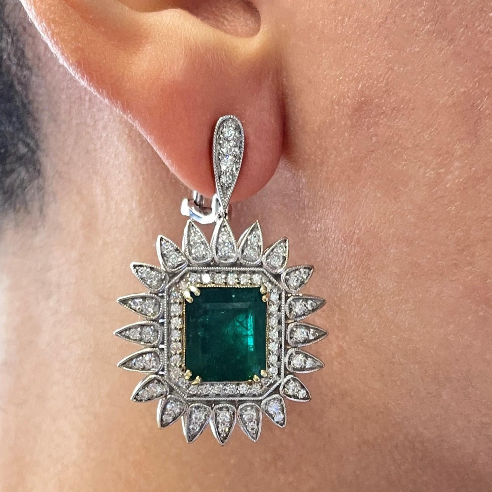 Green Emerald & Diamond Pendant Earring and Ring Set 18K White & Yellow Gold For Sale 5