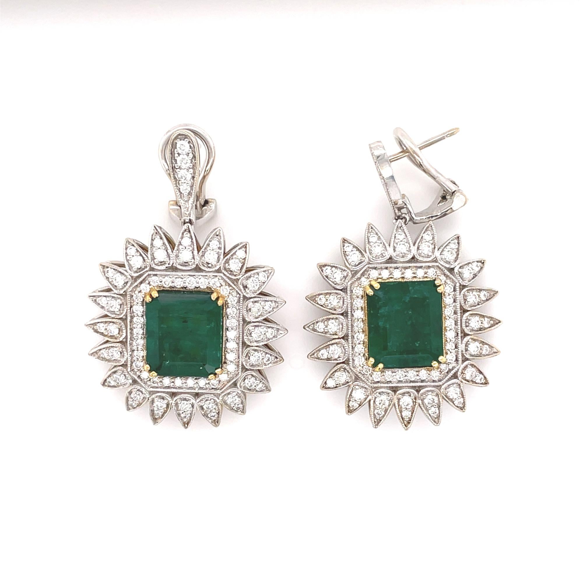 Modern Green Emerald & Diamond Pendant Earring and Ring Set 18K White & Yellow Gold For Sale
